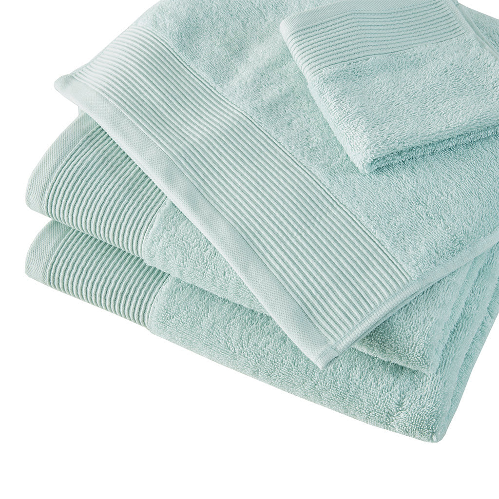 6-Piece Set of Luxurious Antimicrobial Cotton and Tencel Towels