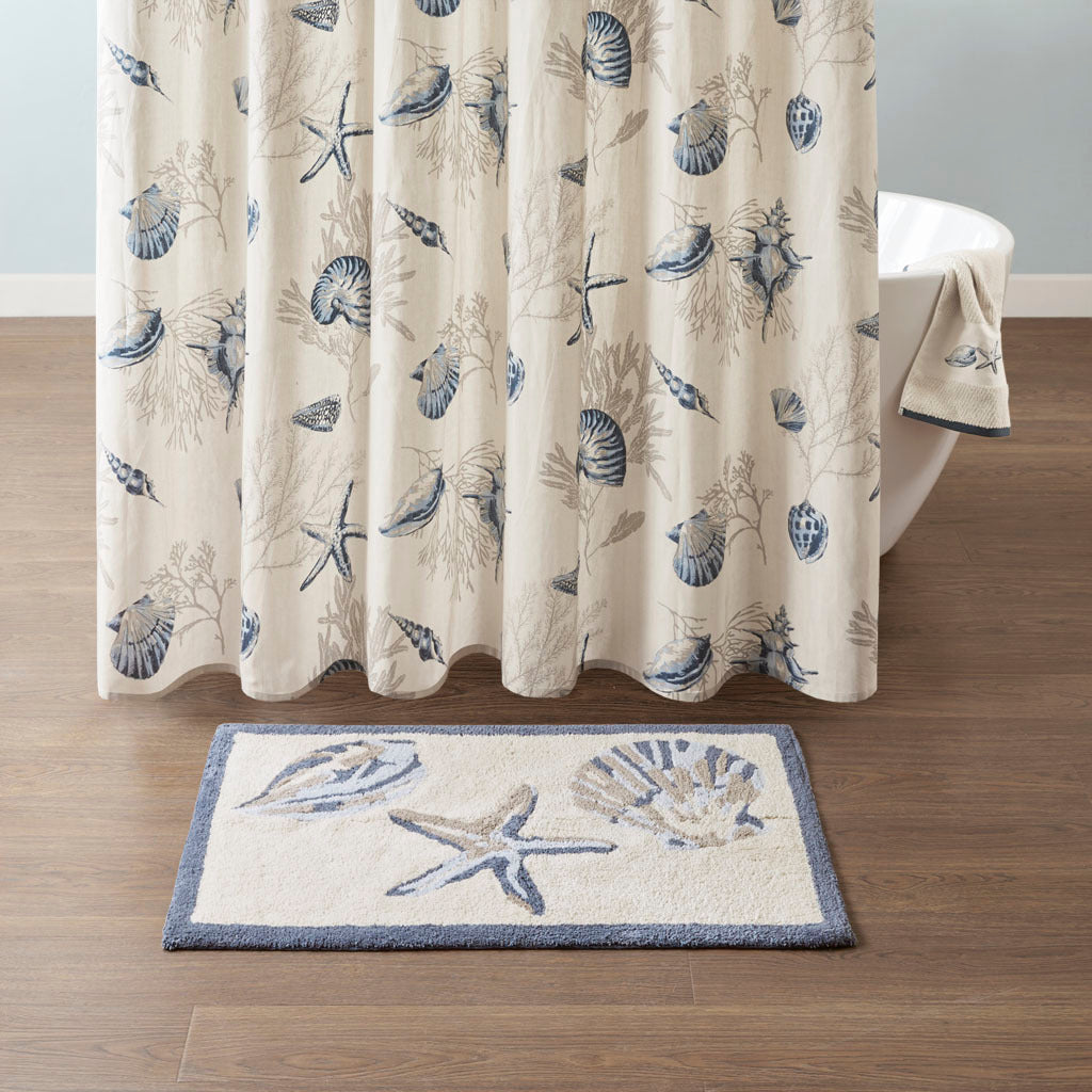 Coastal Cotton Bath Rug with Seaside Shell Design