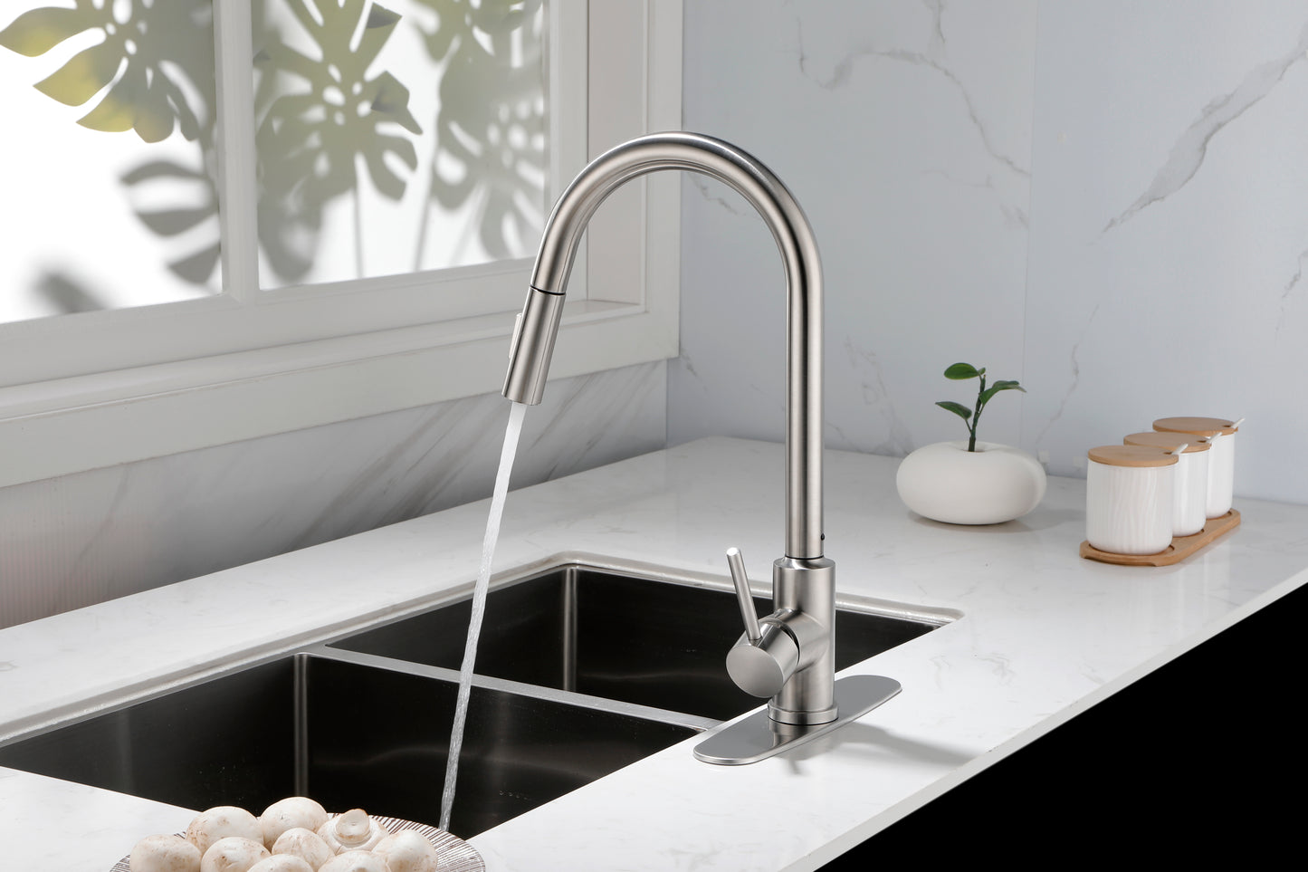 Touch Kitchen Faucet with Pull Down Sprayer