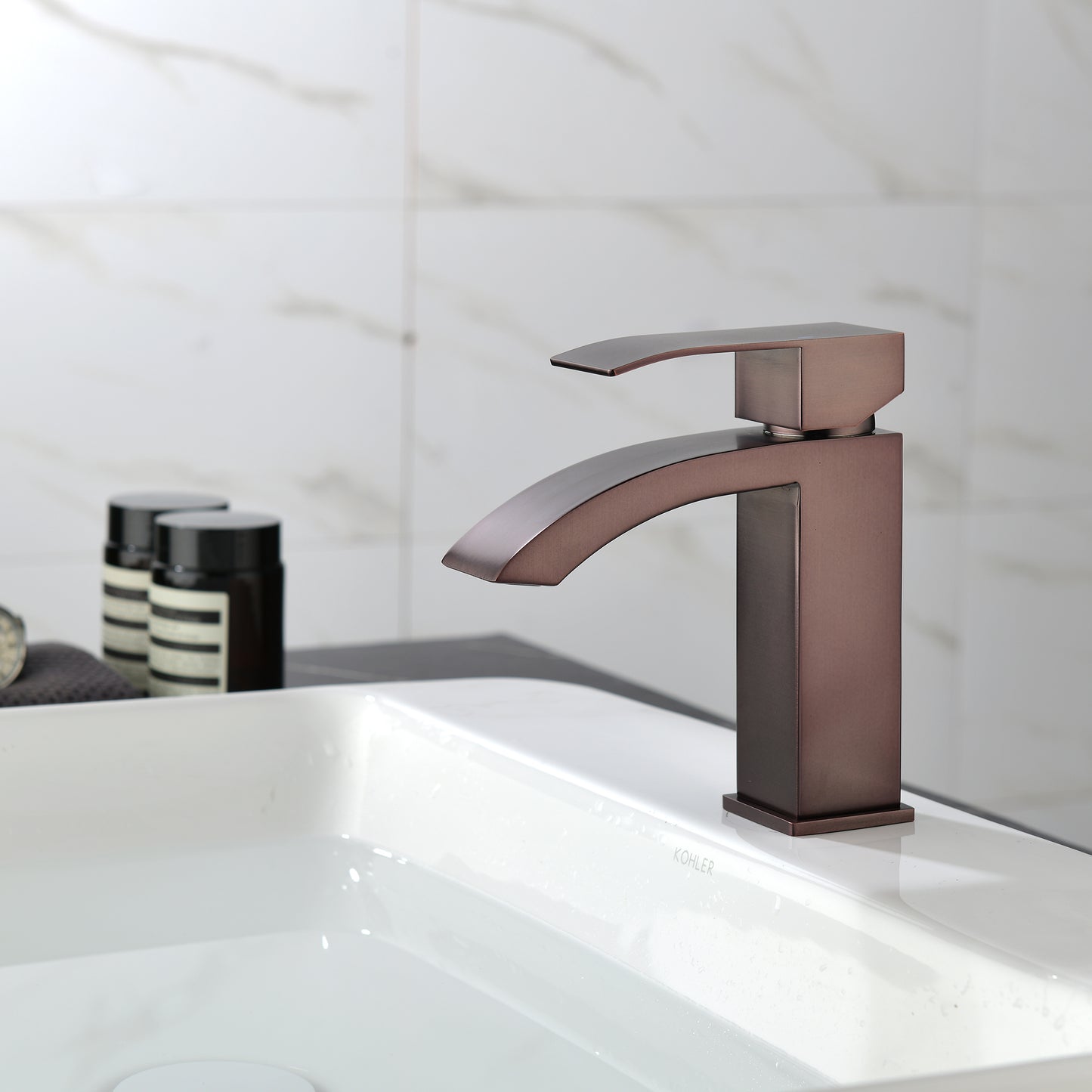 Elegant Brass Bathroom Sink Faucet