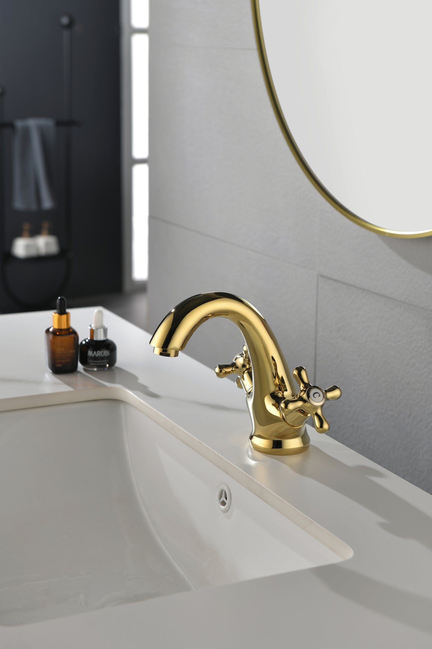 Gold Polished Bathroom Sink Faucet with Double Cross Knobs and Cover Plate