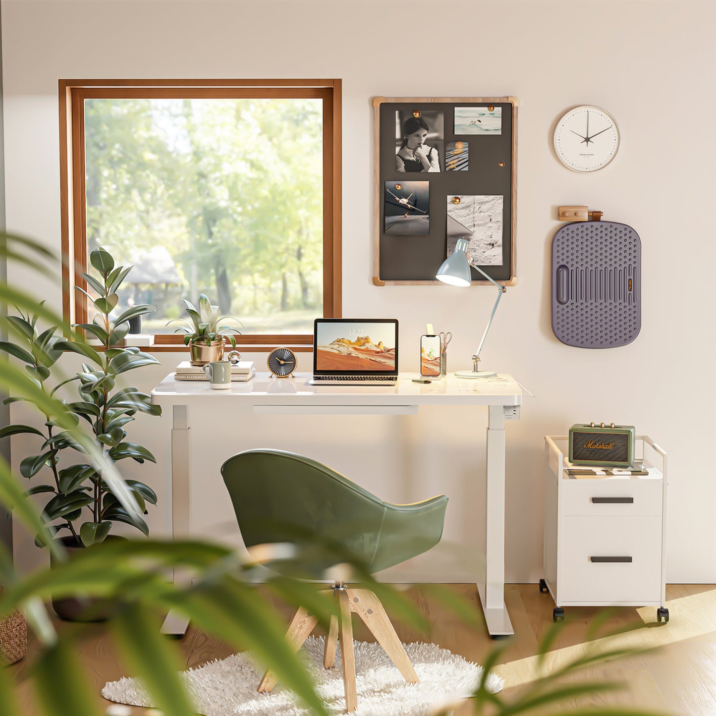 White Glass Top Desk with Concealed Wireless Charging功能