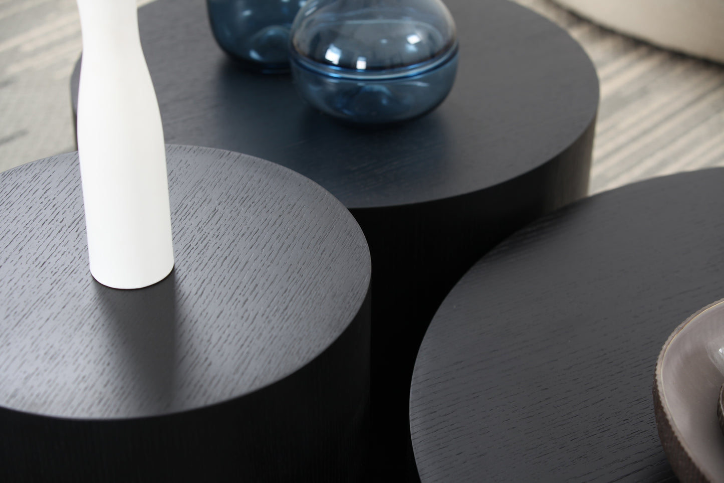 Sleek Round Coffee Table with Fully Assembled Design