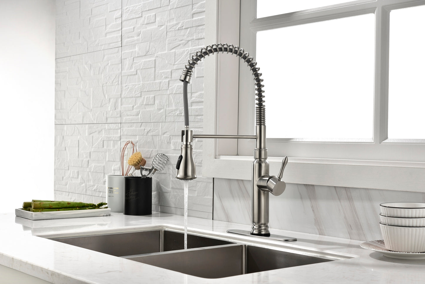 Touch Kitchen Faucet with Pull Down Sprayer