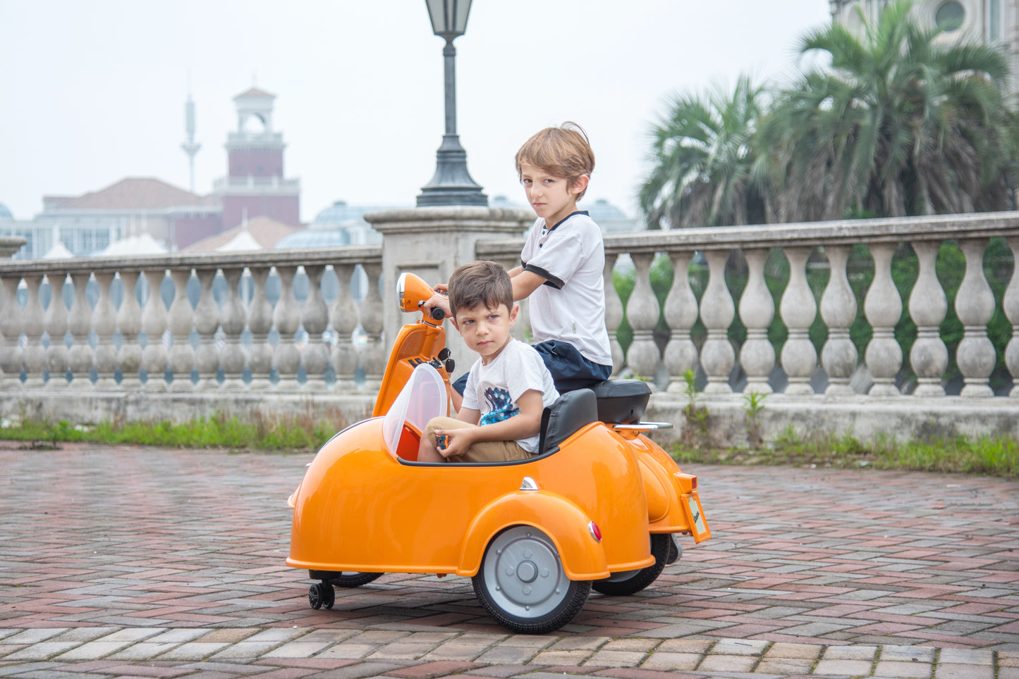 12V LICENSED Vespa Scooter Motorcycle with Side Car for kids, Orange