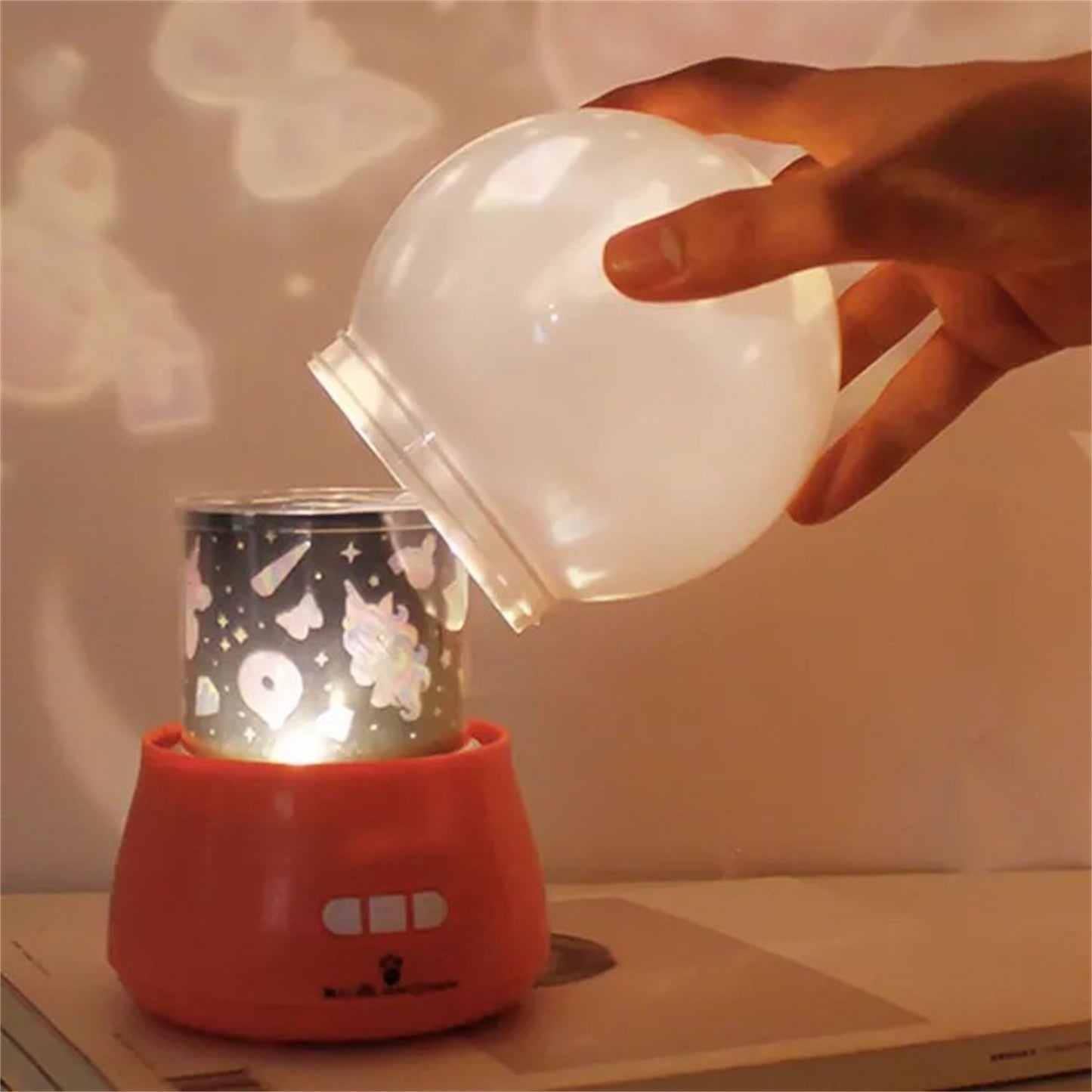 Cmgb LED Night Light with 360 Degree Rotating Baby Music Projector in Green