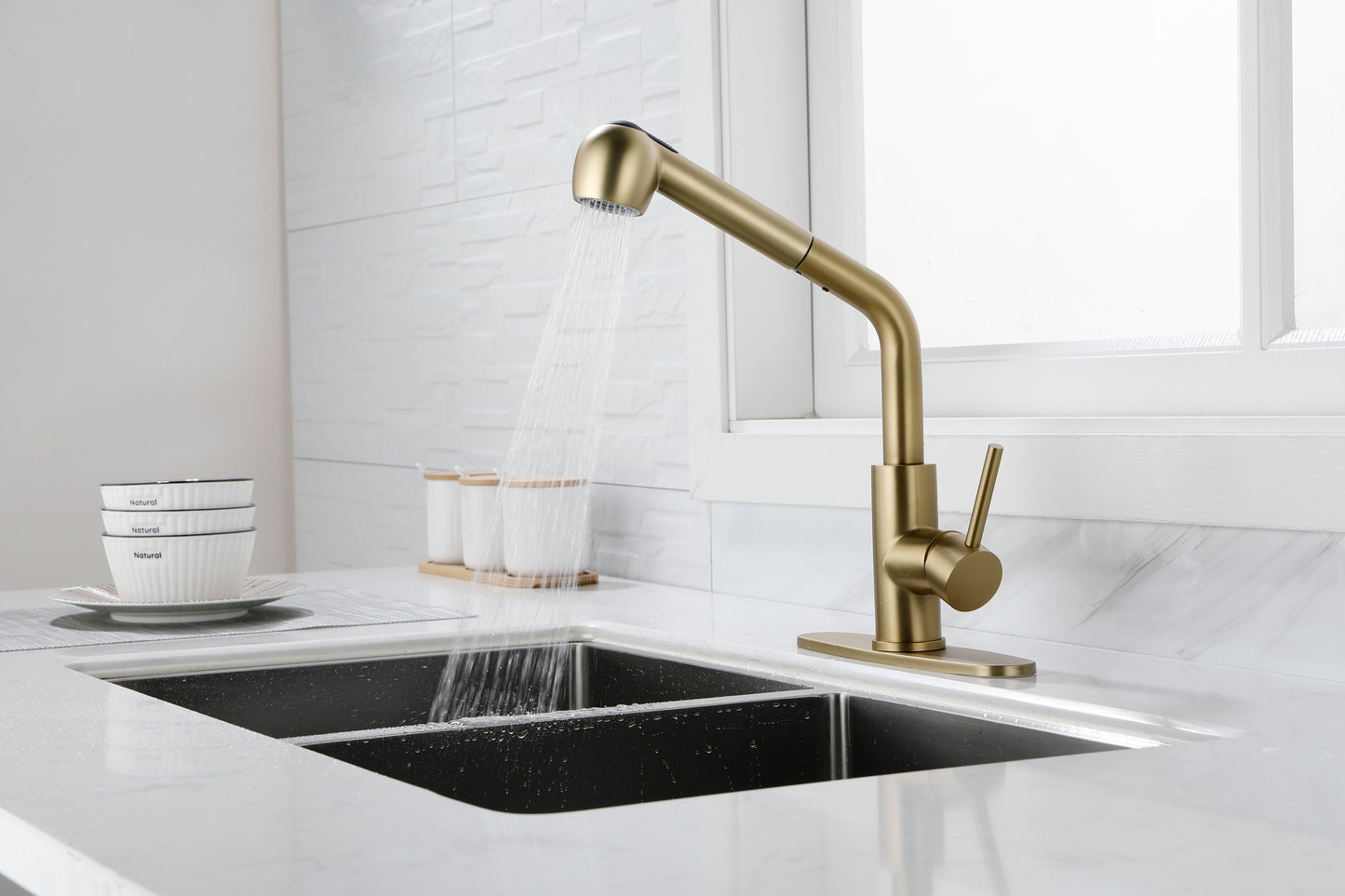 Utility Sink Faucets Single-Handle Pull-Out Laundry Faucet with Dual Spray Function in Stainless Spot Resistant  Gold