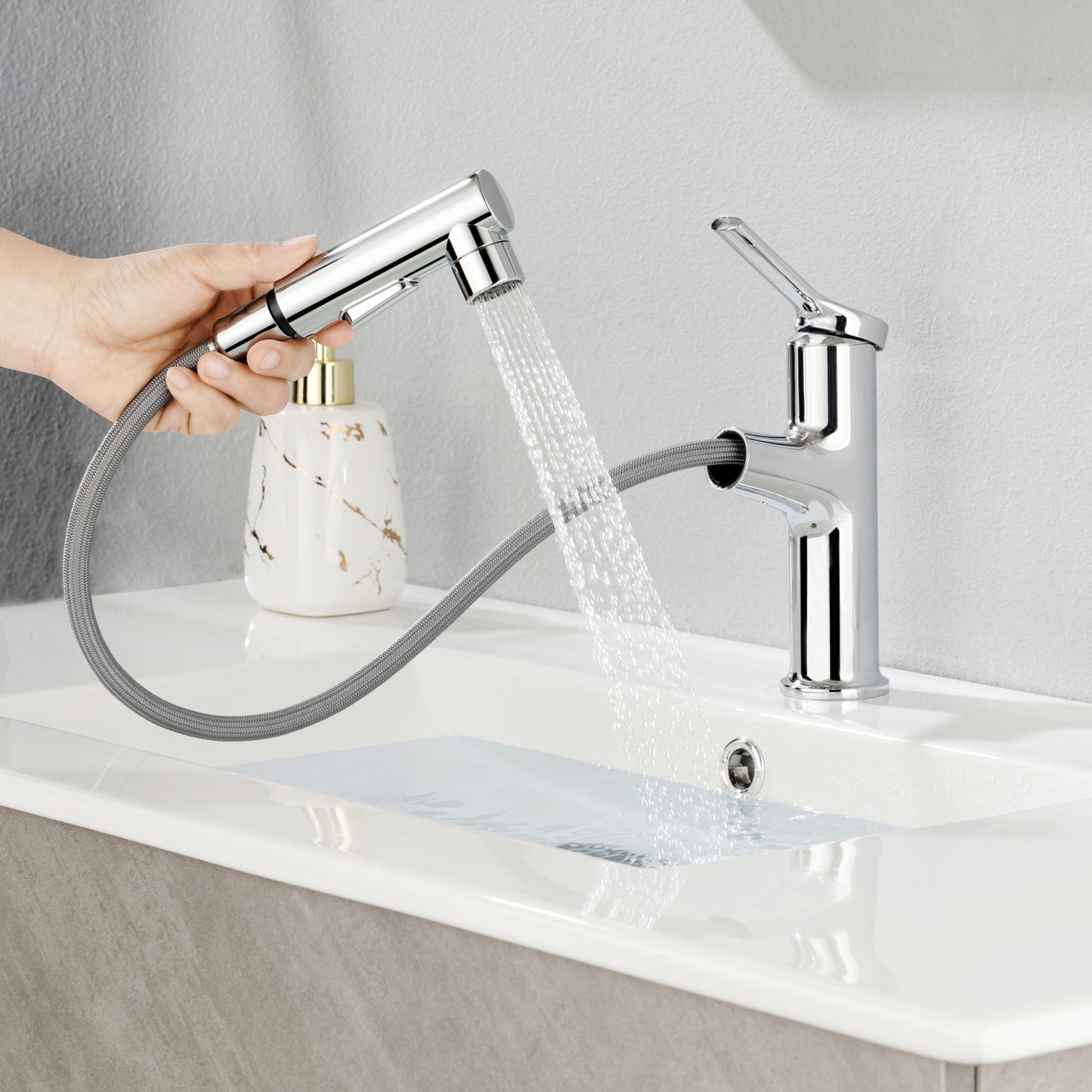 Modern Single Hole Bathroom Faucet with Dual Spray Modes and Pull Out Spout