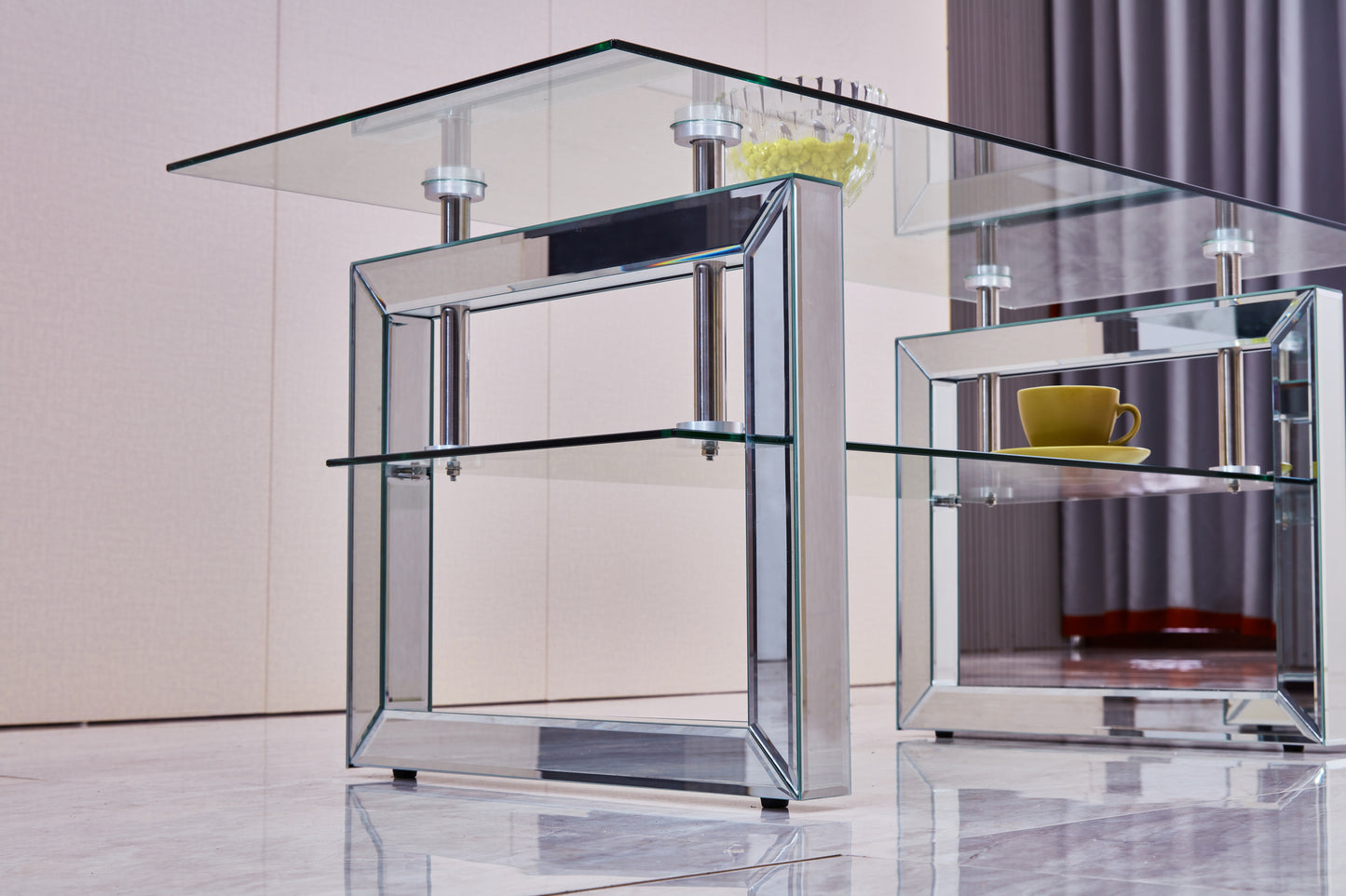 Modern Transparent Tempered Glass Coffee Table with Mirror Design