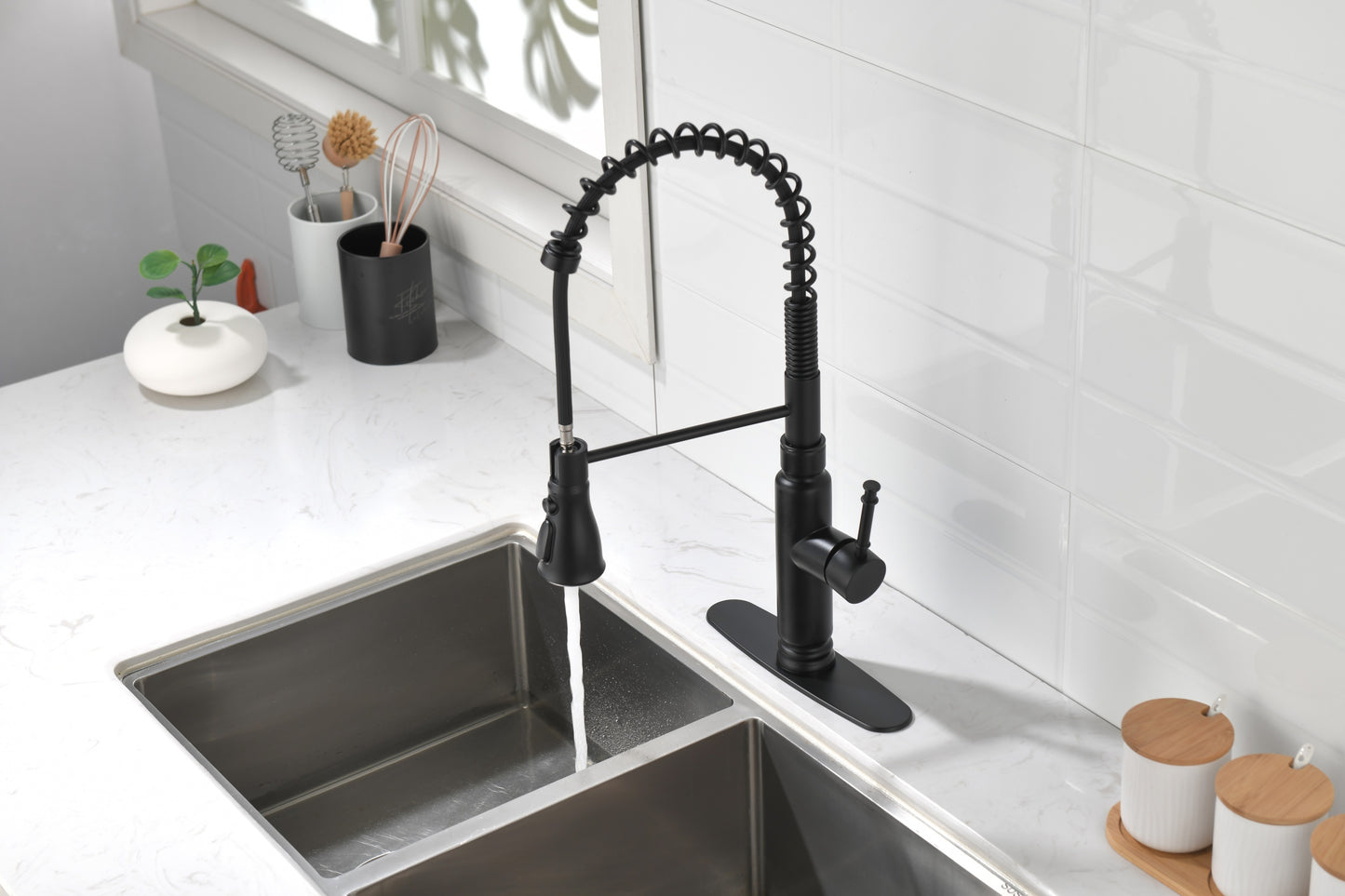 Touch Kitchen Faucet with Pull Down Sprayer