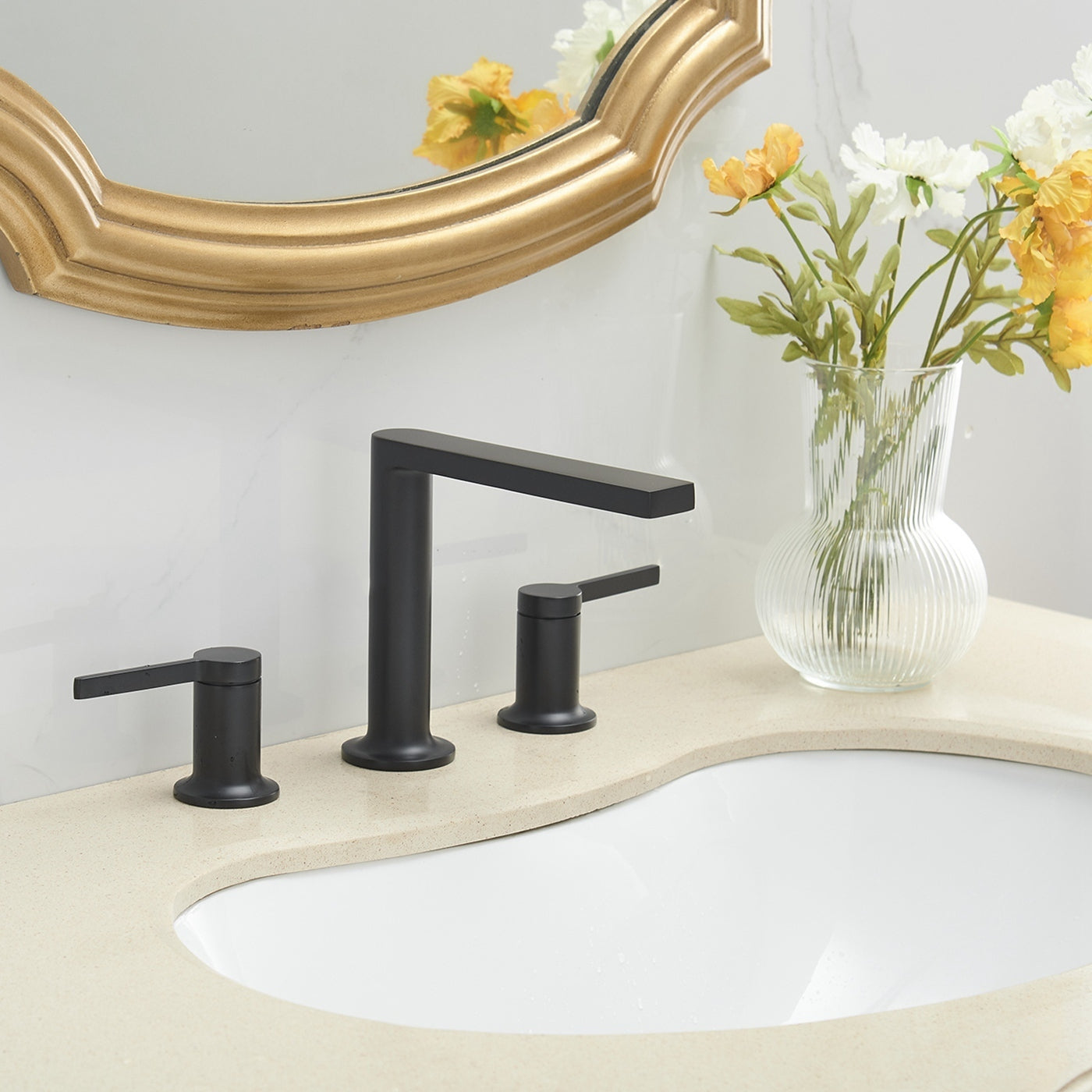 Modern 8-inch Widespread Double-Handle Bathroom Faucet in Elegant Matte Black