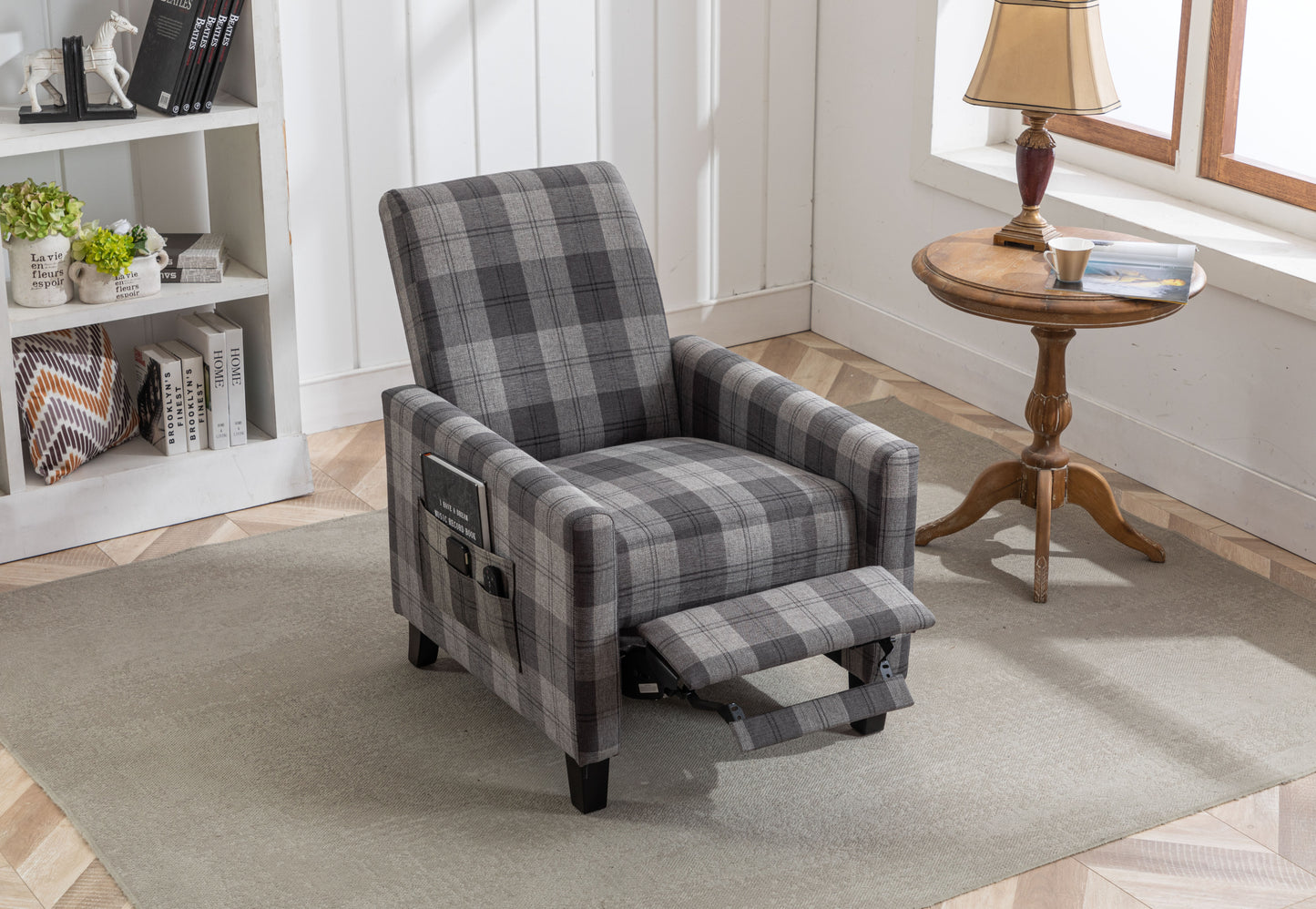 Grey recline chair,The cloth chair is convenient for home use, comfortable and the cushion is soft,Easy to adjust backrest Angle