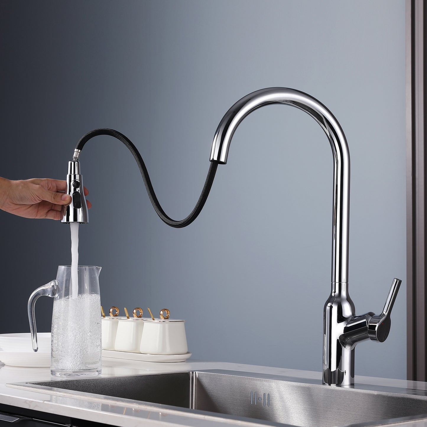 Kitchen Faucet with Pull Down Sprayer Chrome, High Arc Single Handle Kitchen Sink Faucet , Commercial Modern Stainless Steel Kitchen Faucets