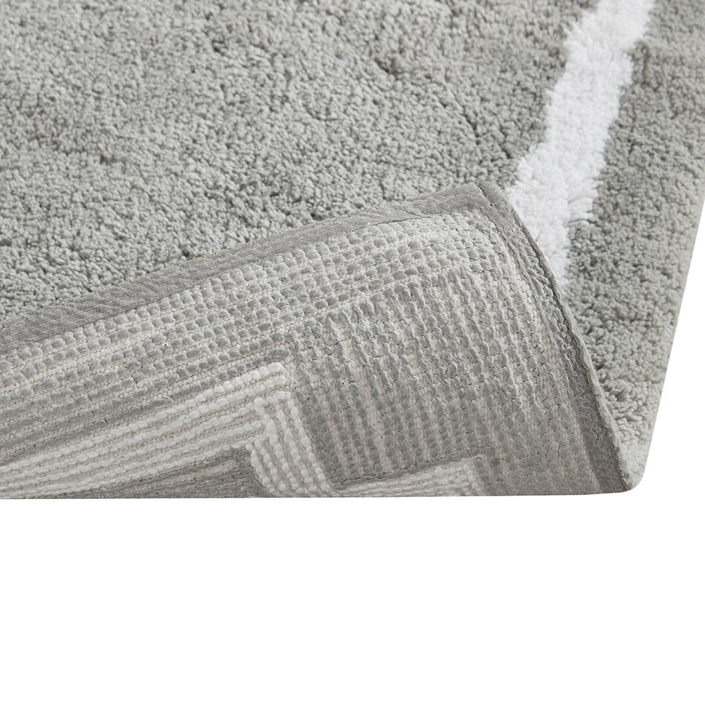 Cotton Tufted Bath Rug with White Trim - 20x30