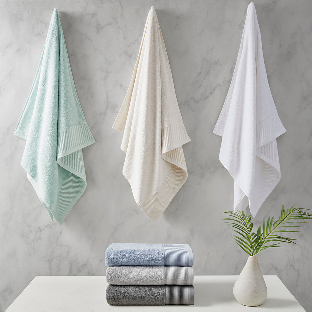 6-Piece Set of Luxurious Antimicrobial Cotton and Tencel Towels