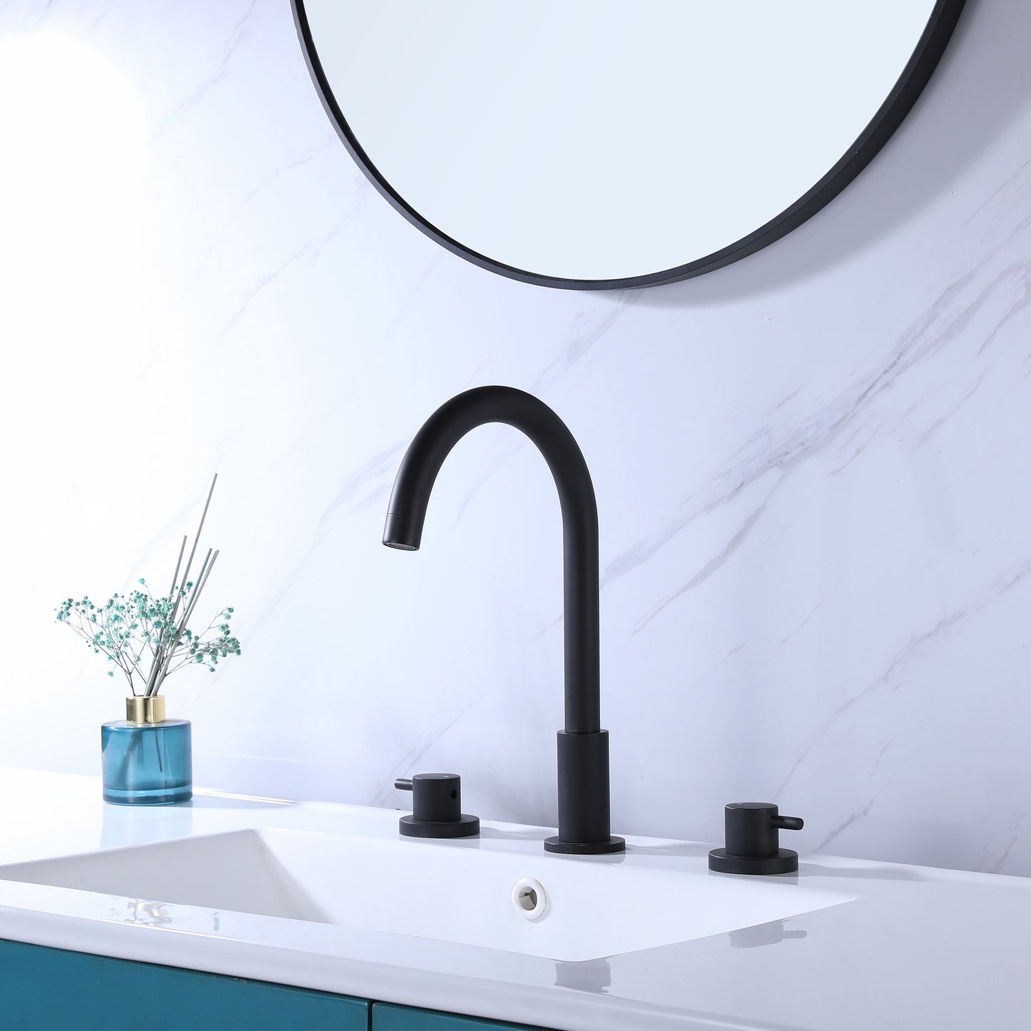 Sleek Matte Black Bathroom Faucet for Vanity Sink