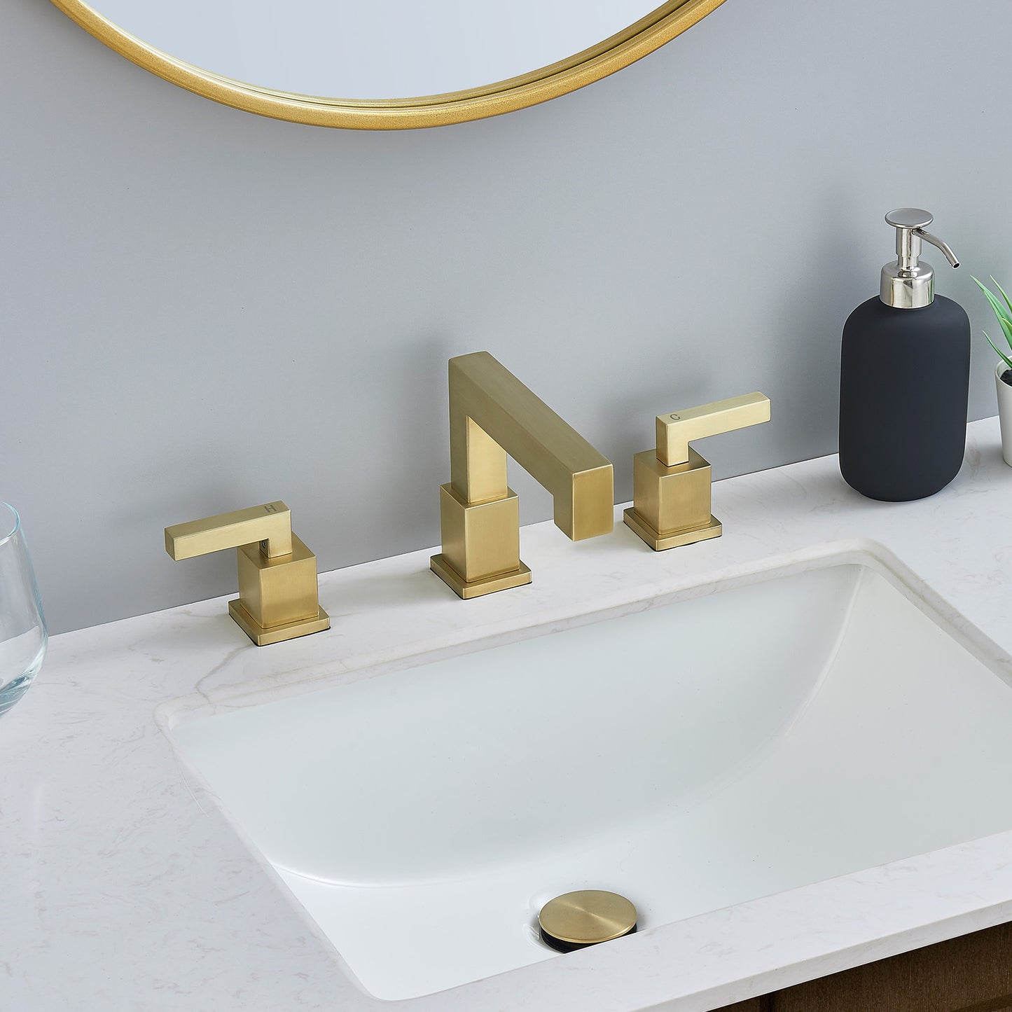 Elegant Brushed Gold Low-Arch Bathroom Faucet with Metal Pop Up Drain