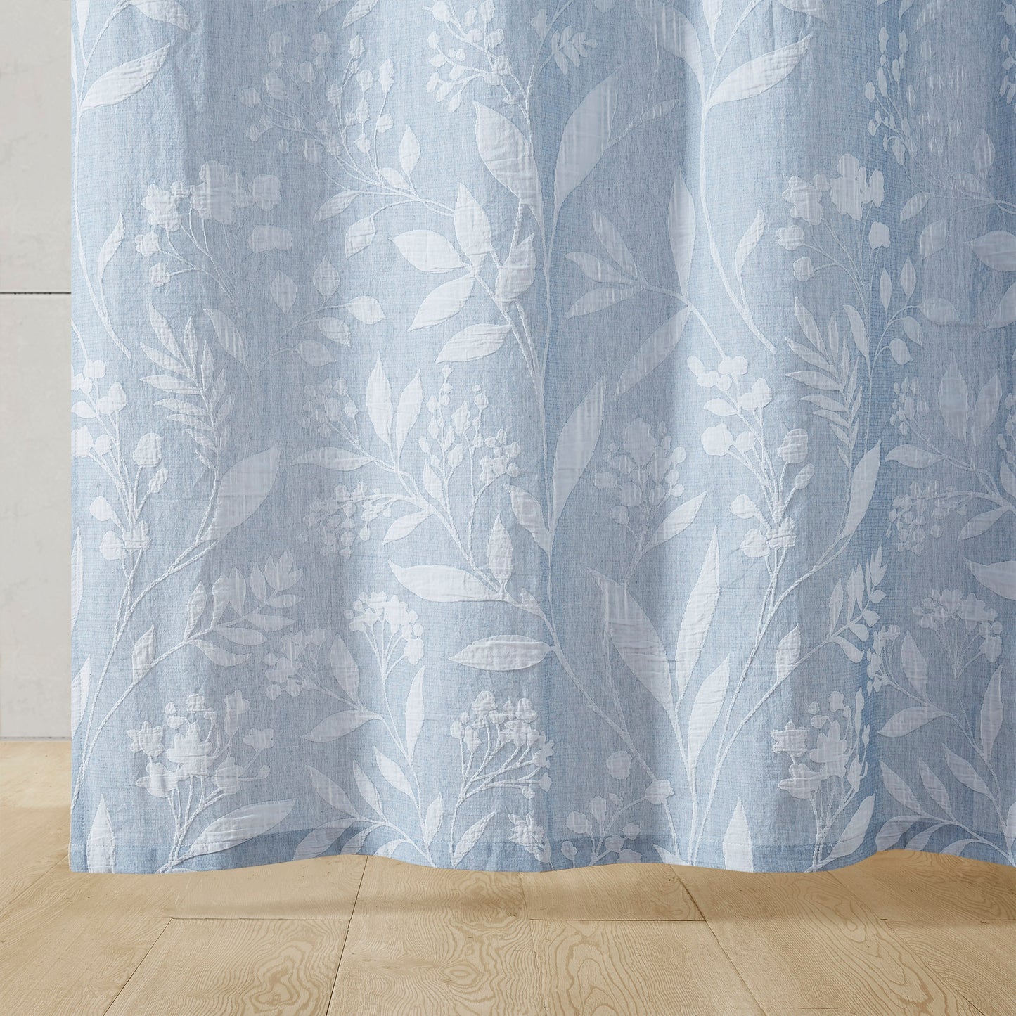 Jacquard Floral Woven Matelasse Shower Curtain