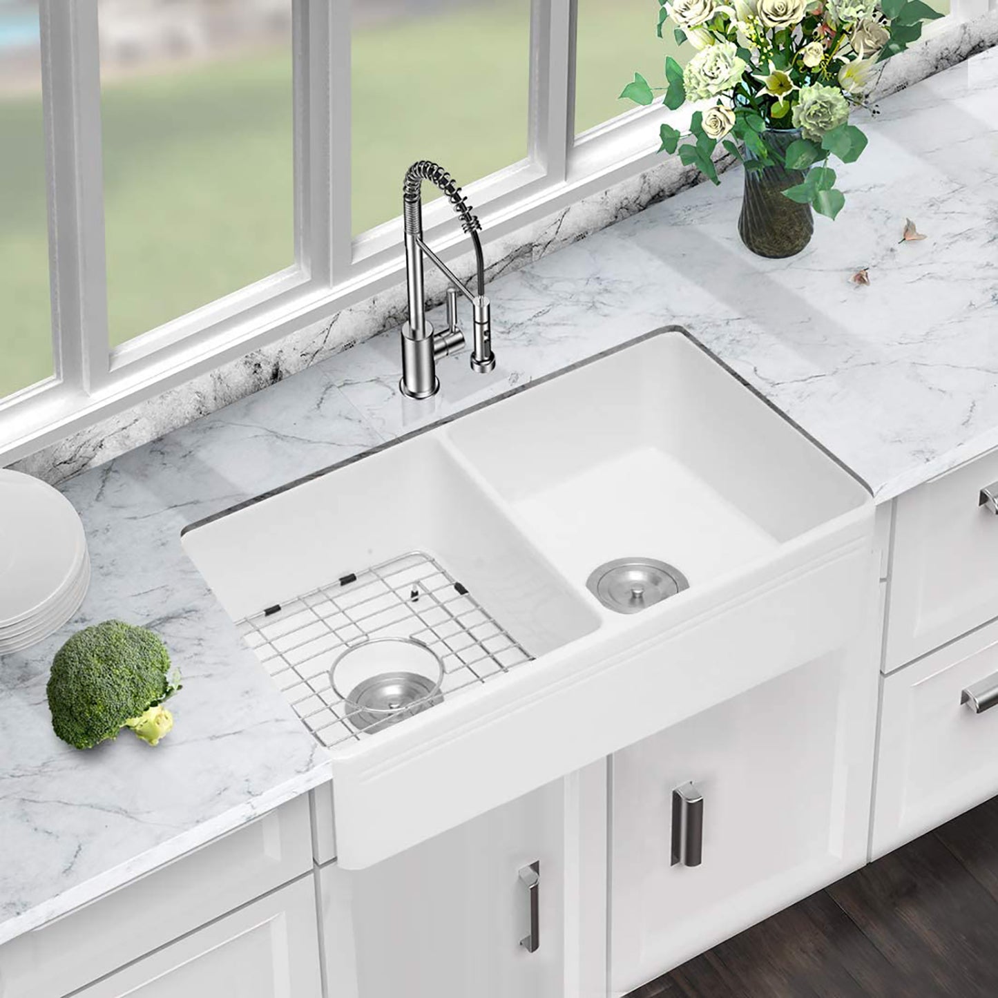 Elegant White Ceramic Farmhouse Kitchen Sink