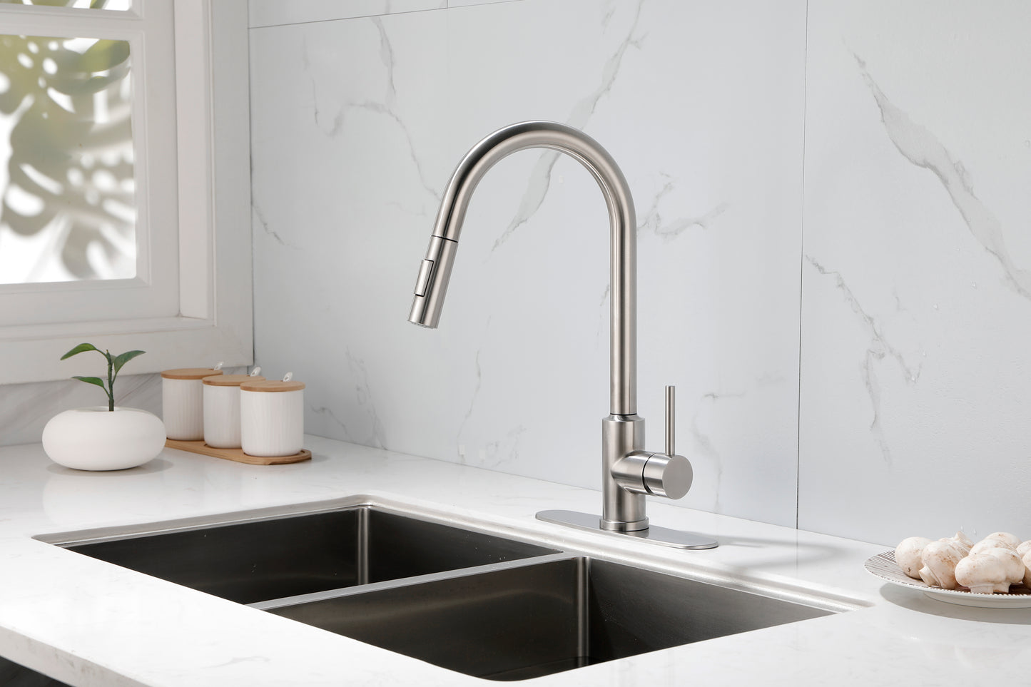 Touch Kitchen Faucet with Pull Down Sprayer