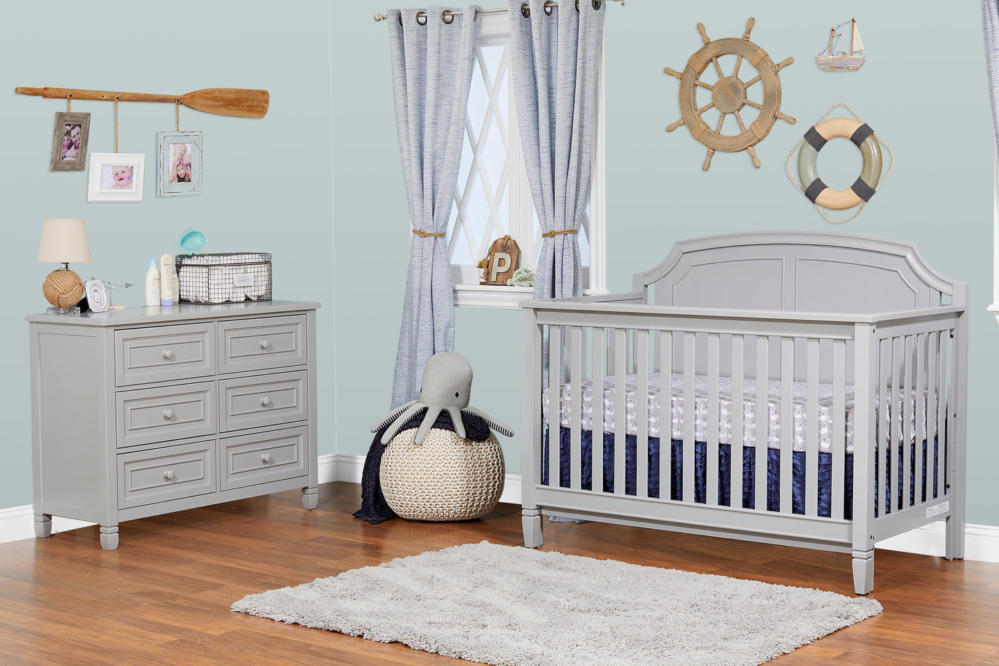 Alice 4-in-1 Convertible Crib Gray