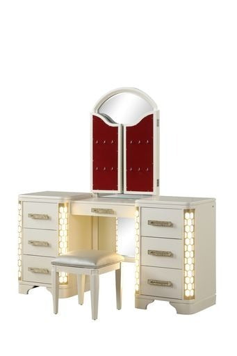 Jasmine Vanity Set with side LED lightning made with Wood in Beige