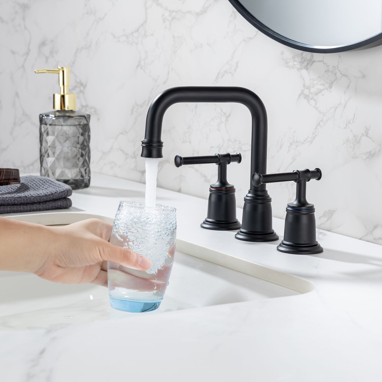 Durable Matte Black Bathroom Faucet Set With Drain Assembly