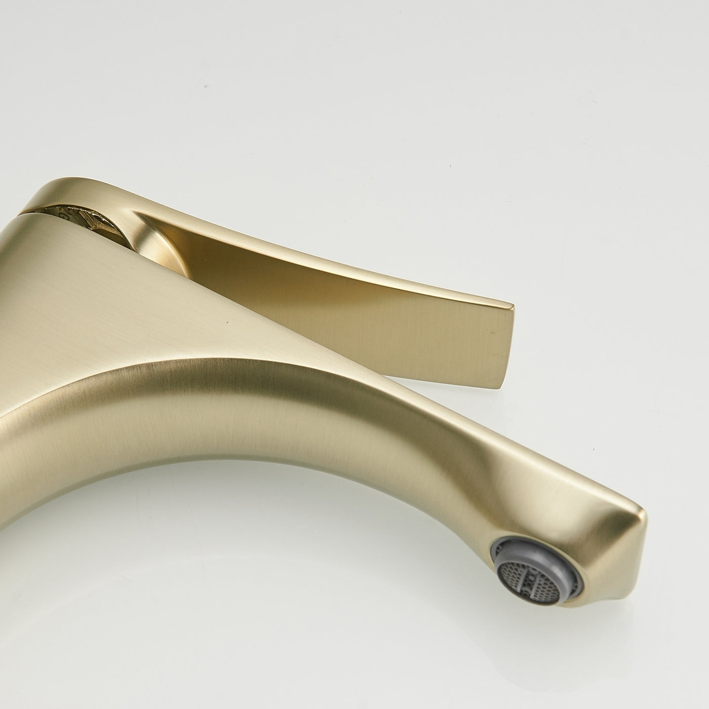 Luxurious Brushed Gold Bathroom Faucet with Single Handle