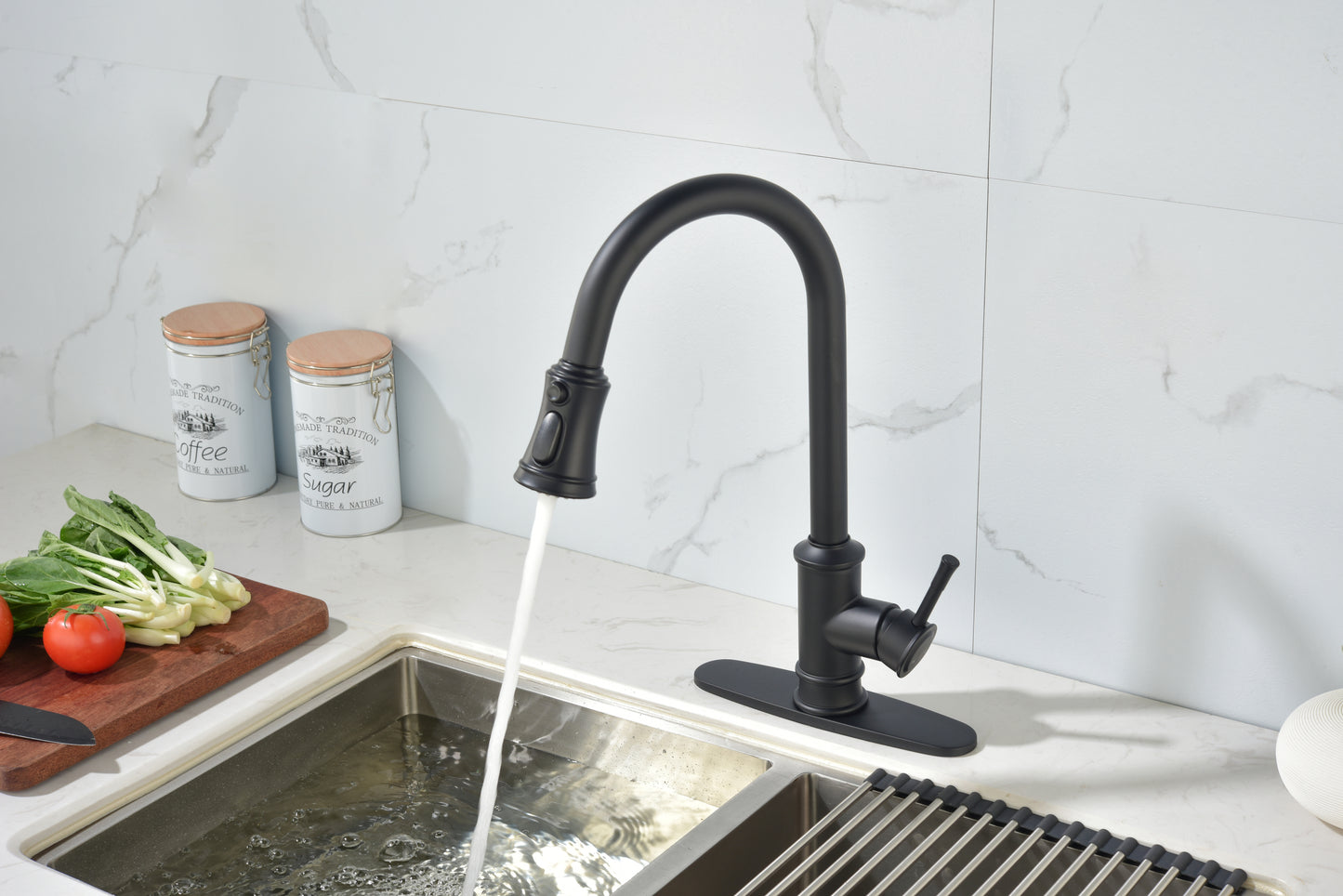 Kitchen Faucet with Pull Out Spraye