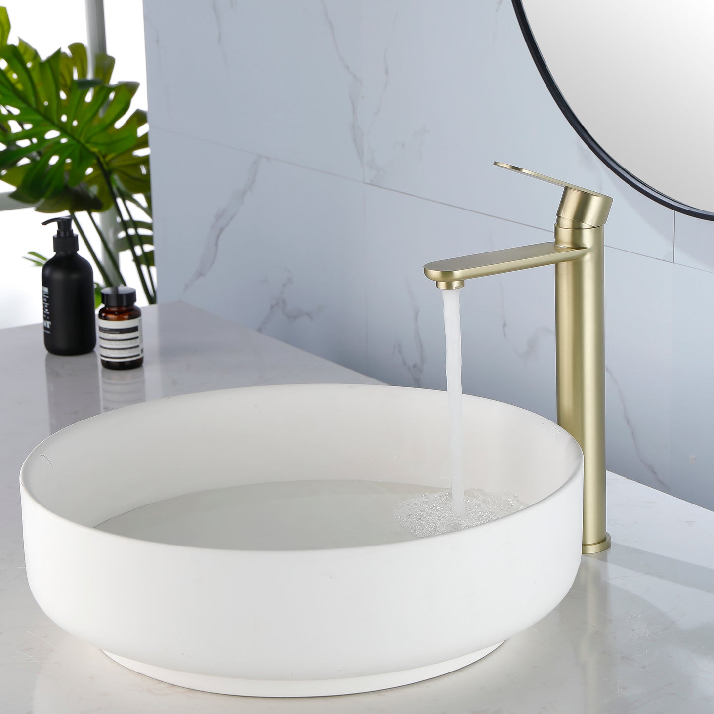 Luxurious Modern Gold Brass Bathroom Faucet