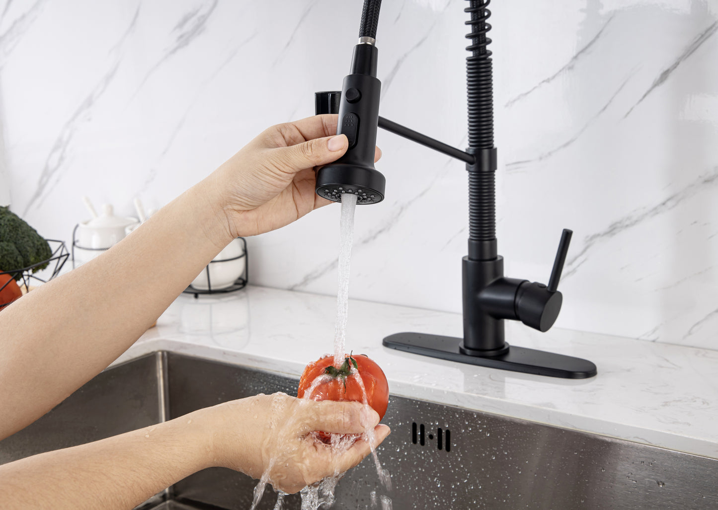 Kitchen Faucet, Kitchen Faucets with Pull Down Sprayer WEWE Sus304 Stainless Steel Matte Black Industrial Single Handle One Hole Or 3 Hole Faucet for Farmhouse Camper Laundry Utility Rv Wet Bar Sinks