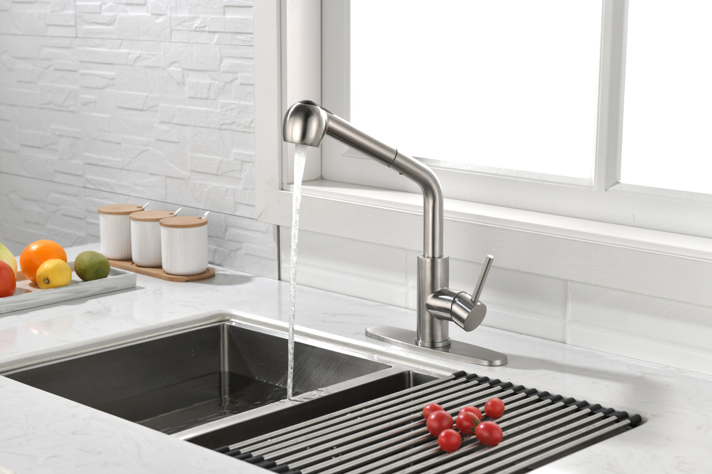 Kitchen Faucets with Pull Down Sprayer, Single Handle Kitchen Sink Faucet with Pull Out Sprayer, Brushed Nickel