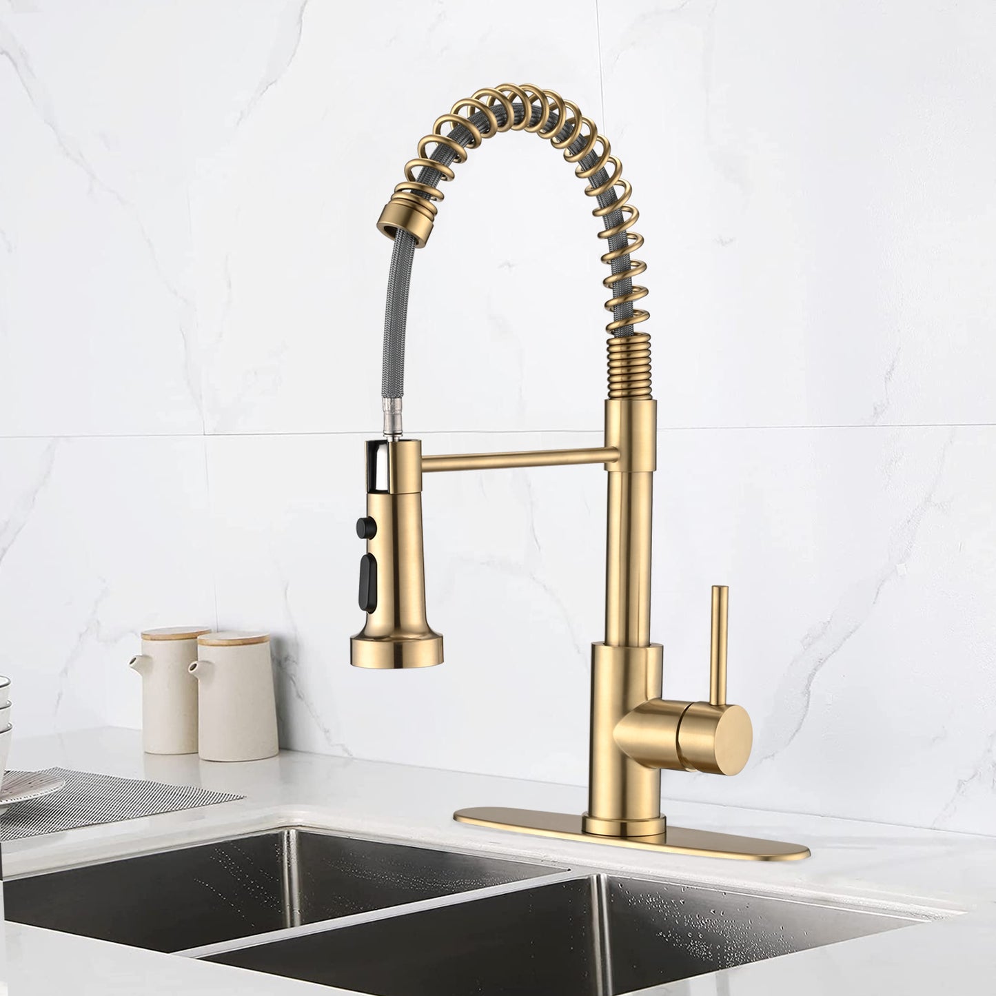 Pull Down Sprayer Spring Kitchen Sink Faucet Brushed Gold