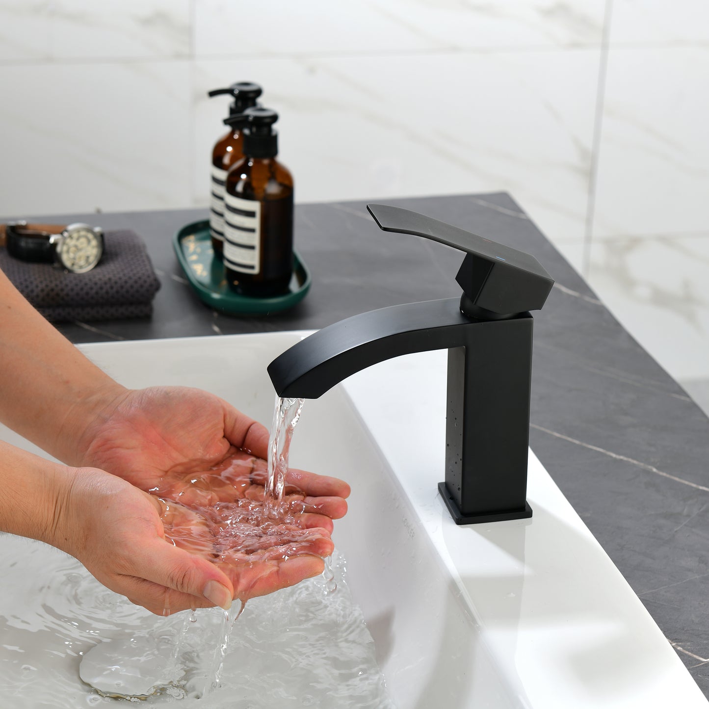 Elegant Matte Black Bathroom Faucet