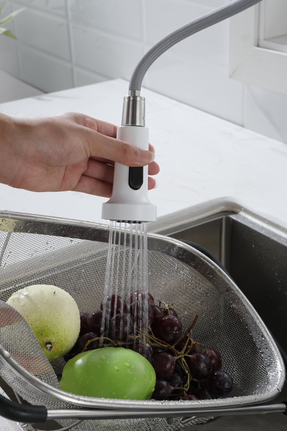 Kitchen Faucet with Pull Out Spraye