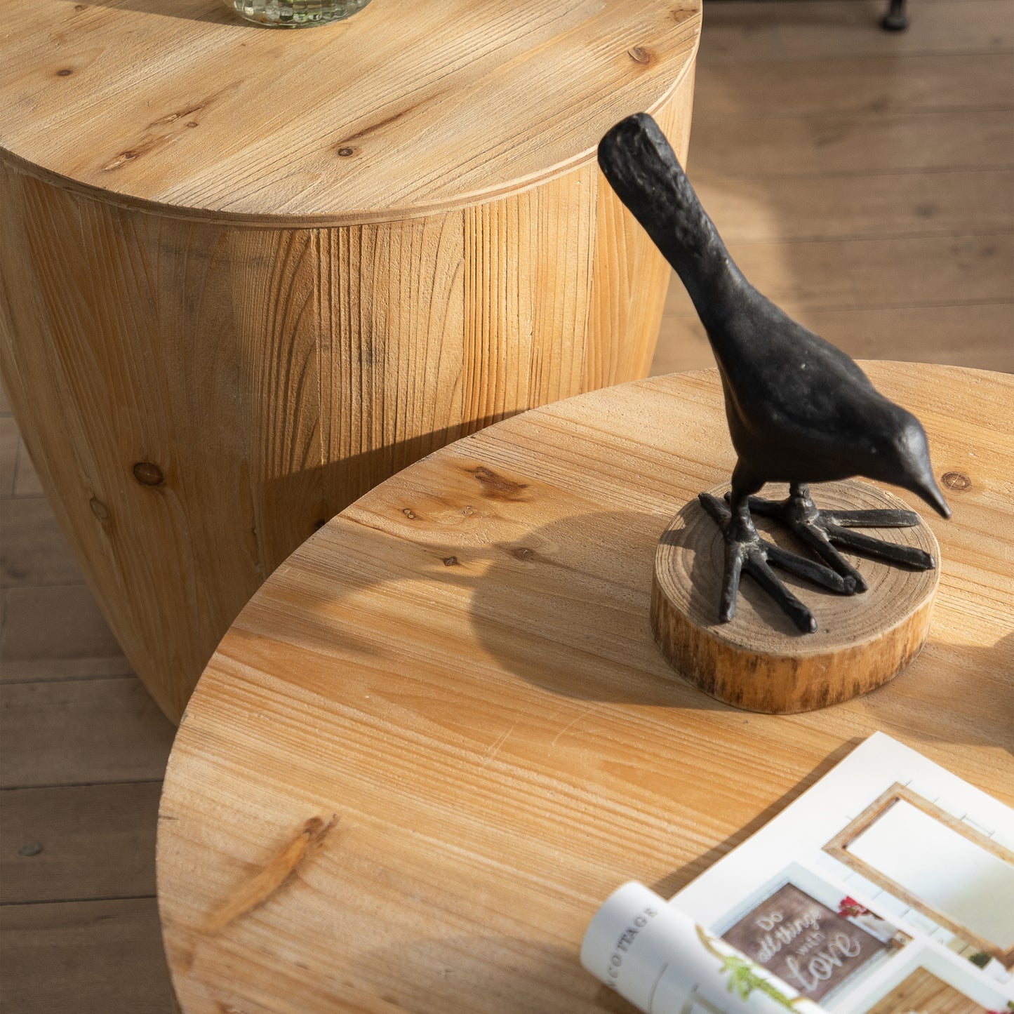 Vintage Style Barrel Design Coffee Table for Home and Office