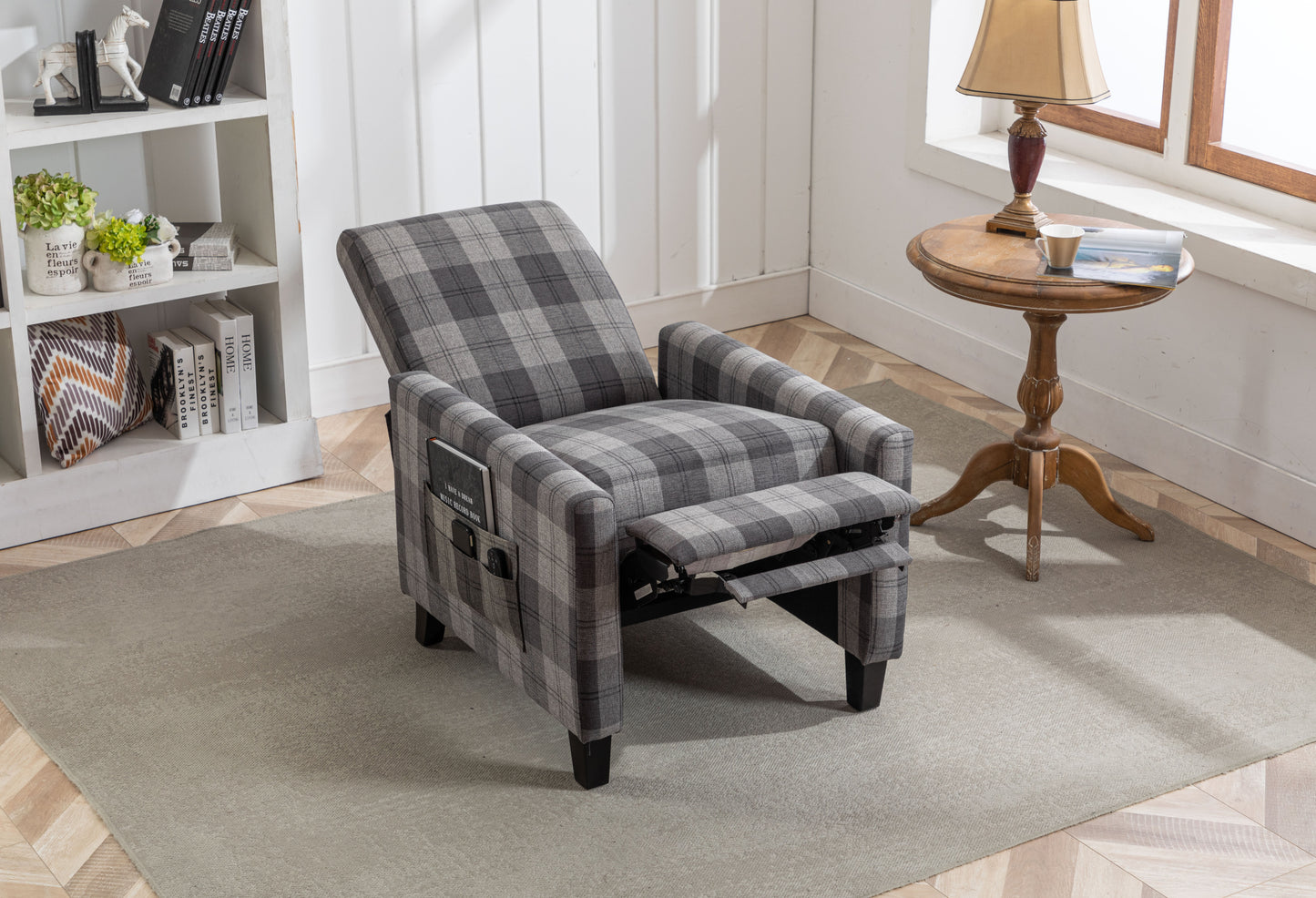 Grey recline chair,The cloth chair is convenient for home use, comfortable and the cushion is soft,Easy to adjust backrest Angle