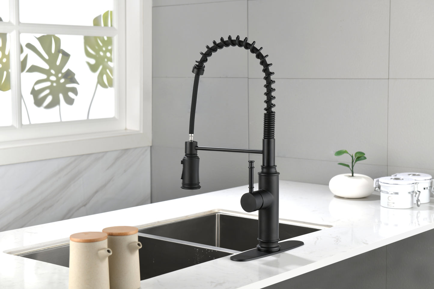 Kitchen Faucets Commercial  Single Handle Single Lever Pull Down Sprayer Spring Kitchen Sink Faucet