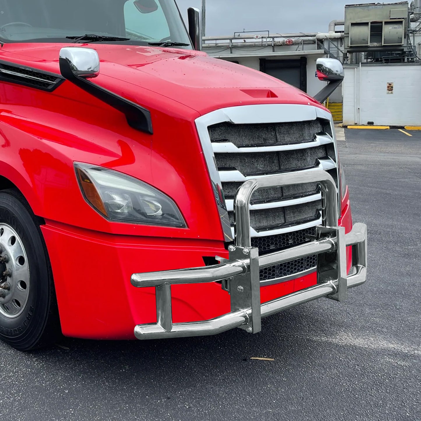 Freightliner Cascadia 2018-2022 Stainless Steel Deer Guard with Brackets