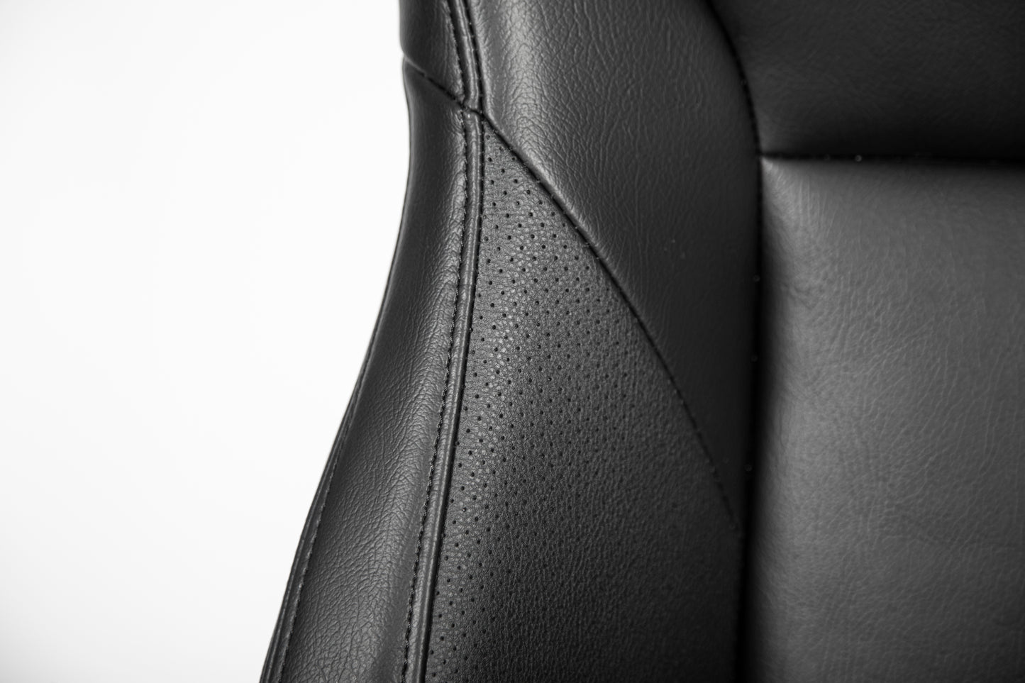 HIGH-PERFORMANCE RACING SEAT