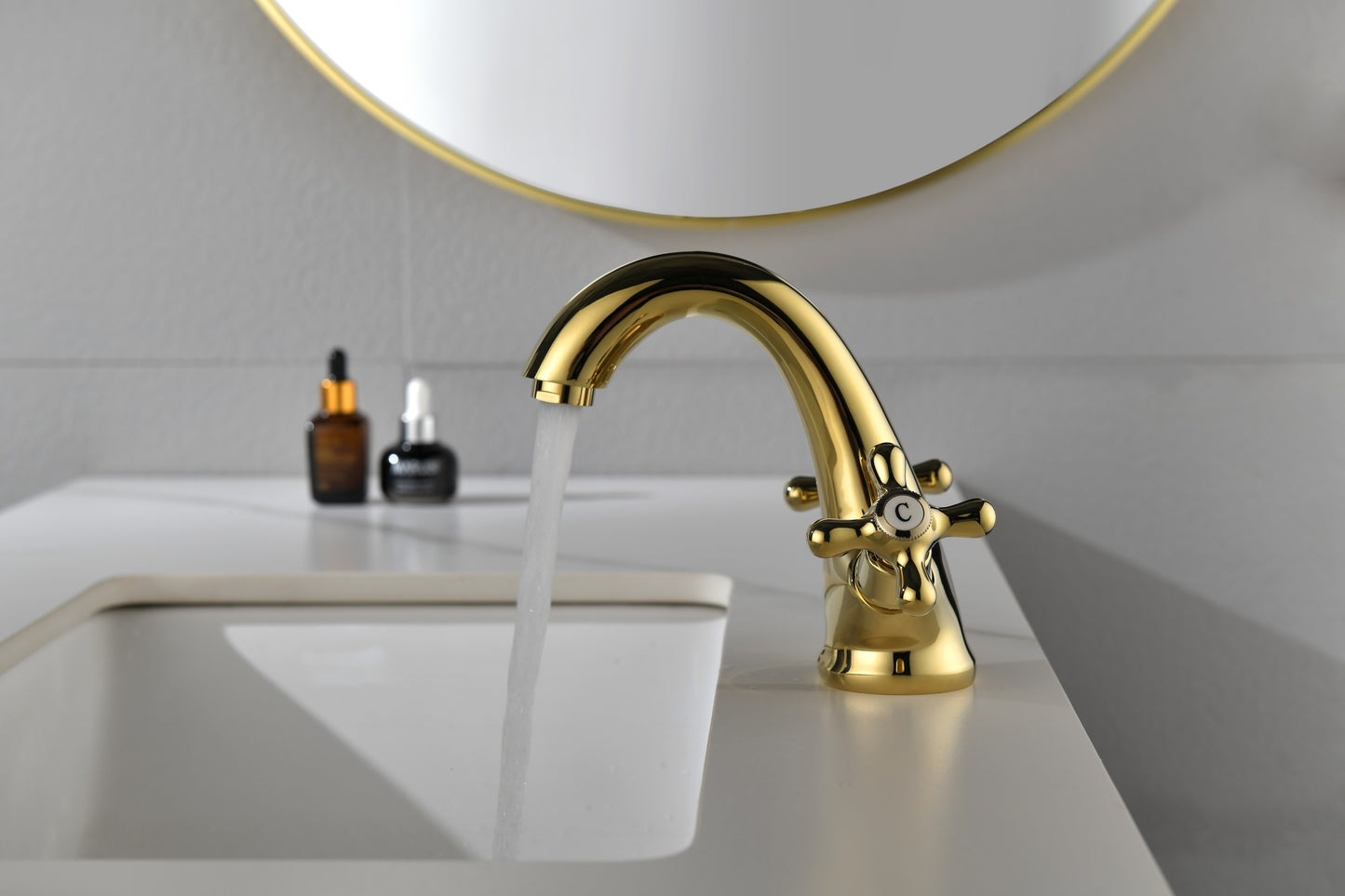 Gold Polished Bathroom Sink Faucet with Double Cross Knobs and Cover Plate