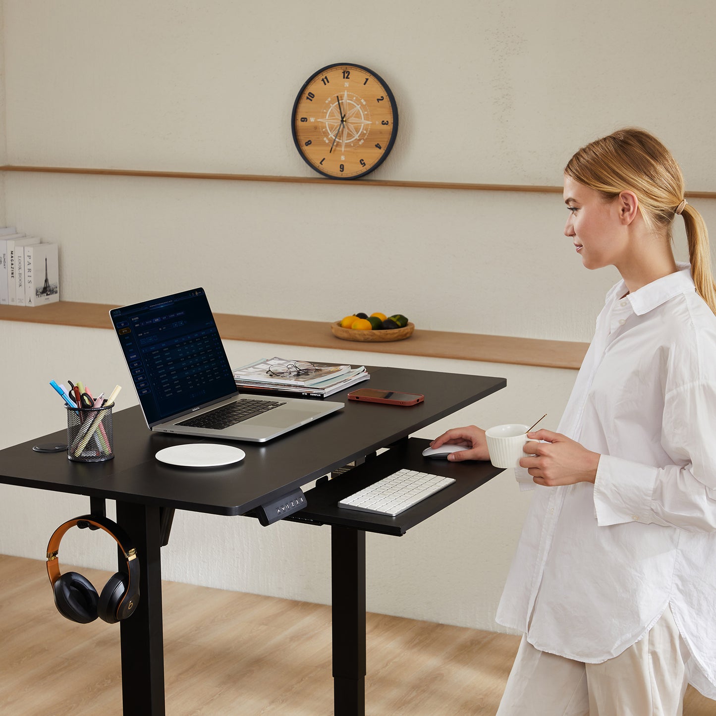 Adjustable Height Electric Standing Desk with Keyboard Tray, 48 x 24 Inches Black