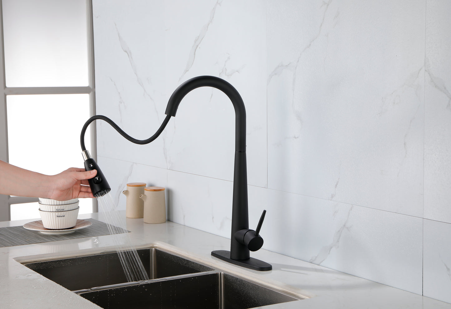 Modern Stainless Steel High Arc Kitchen Faucet with Pull Down Sprayer