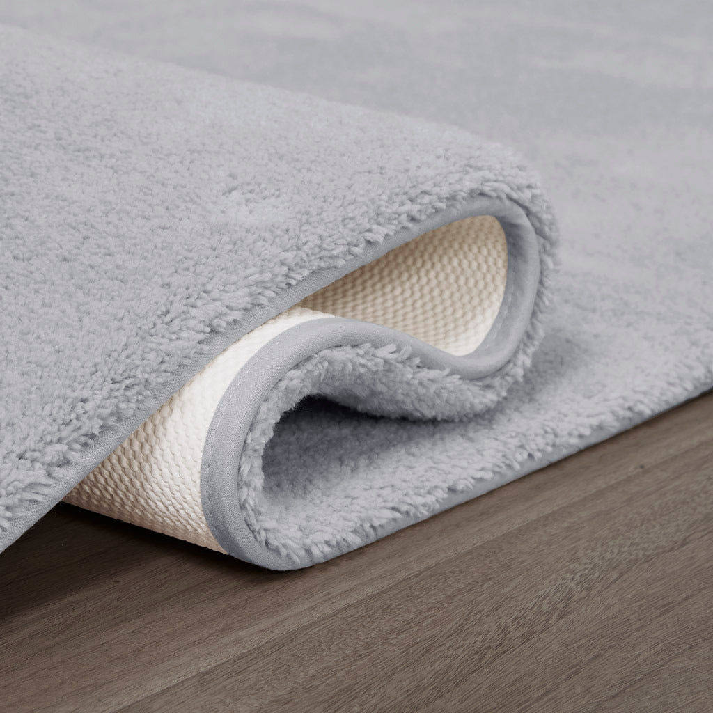 Plush Marshmallow Bath Rug with Quick Dry Technology