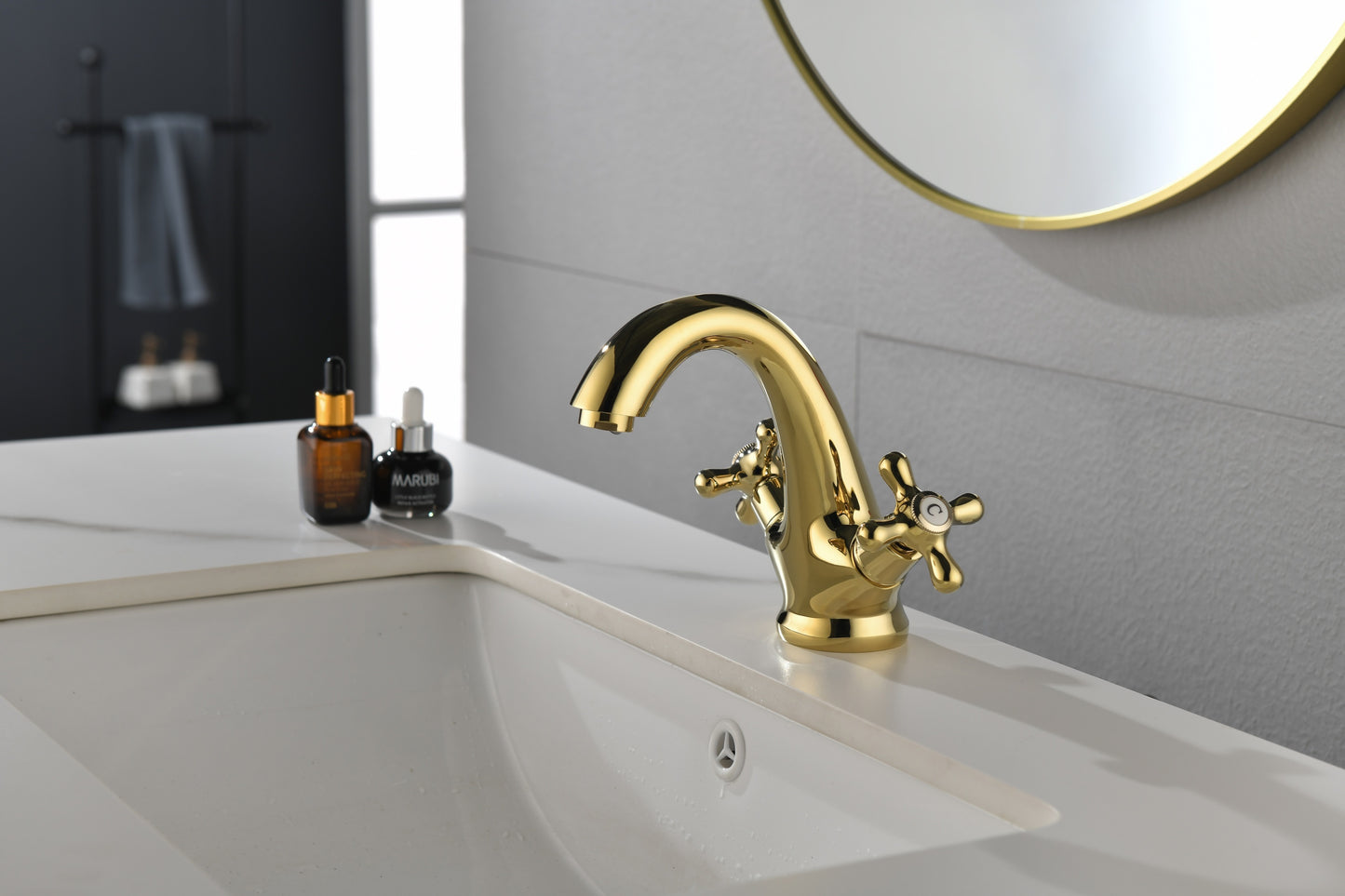 Gold Polished Bathroom Sink Faucet with Double Cross Knobs and Cover Plate