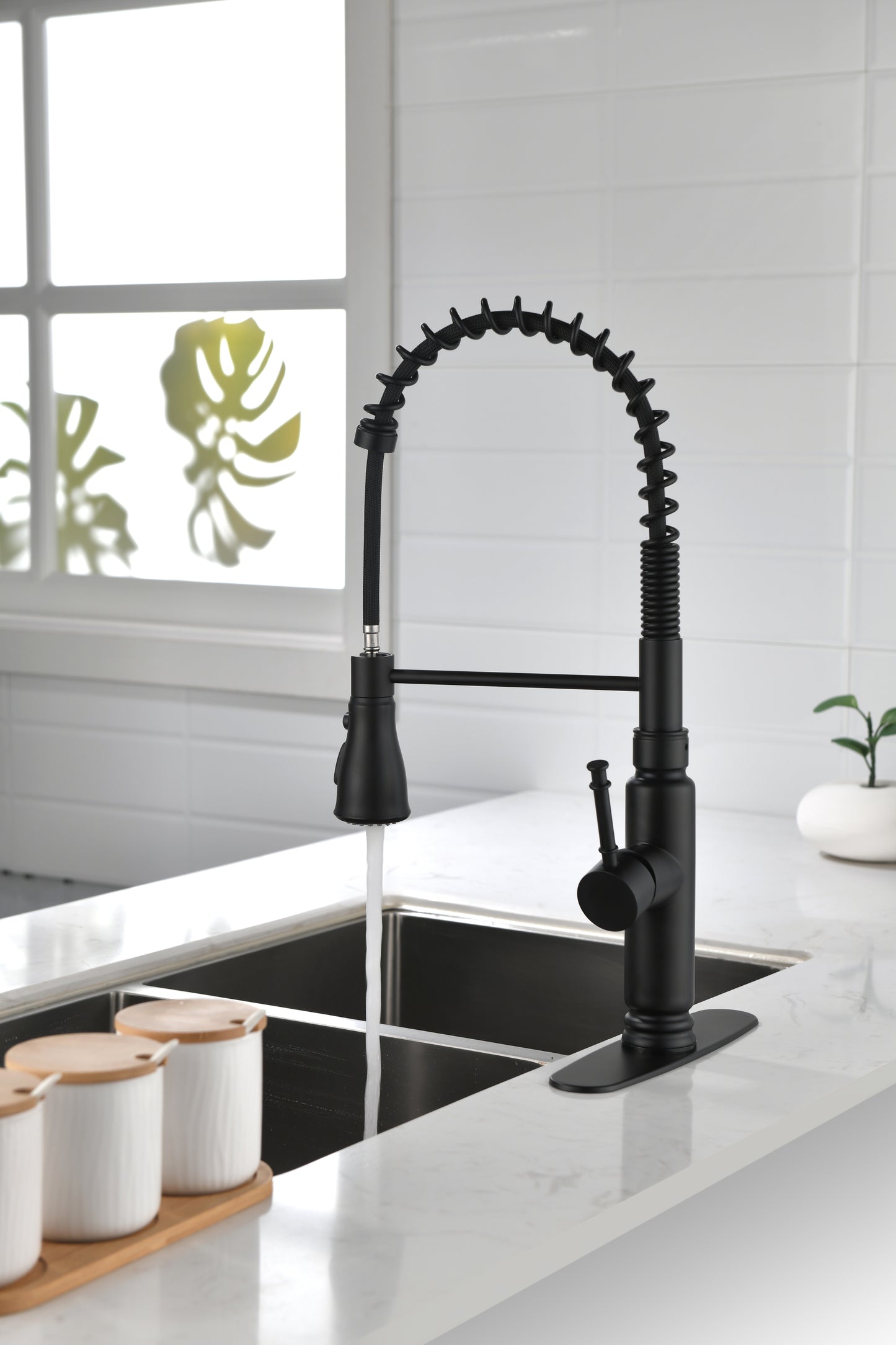 Kitchen Faucets Commercial  Single Handle Single Lever Pull Down Sprayer Spring Kitchen Sink Faucet