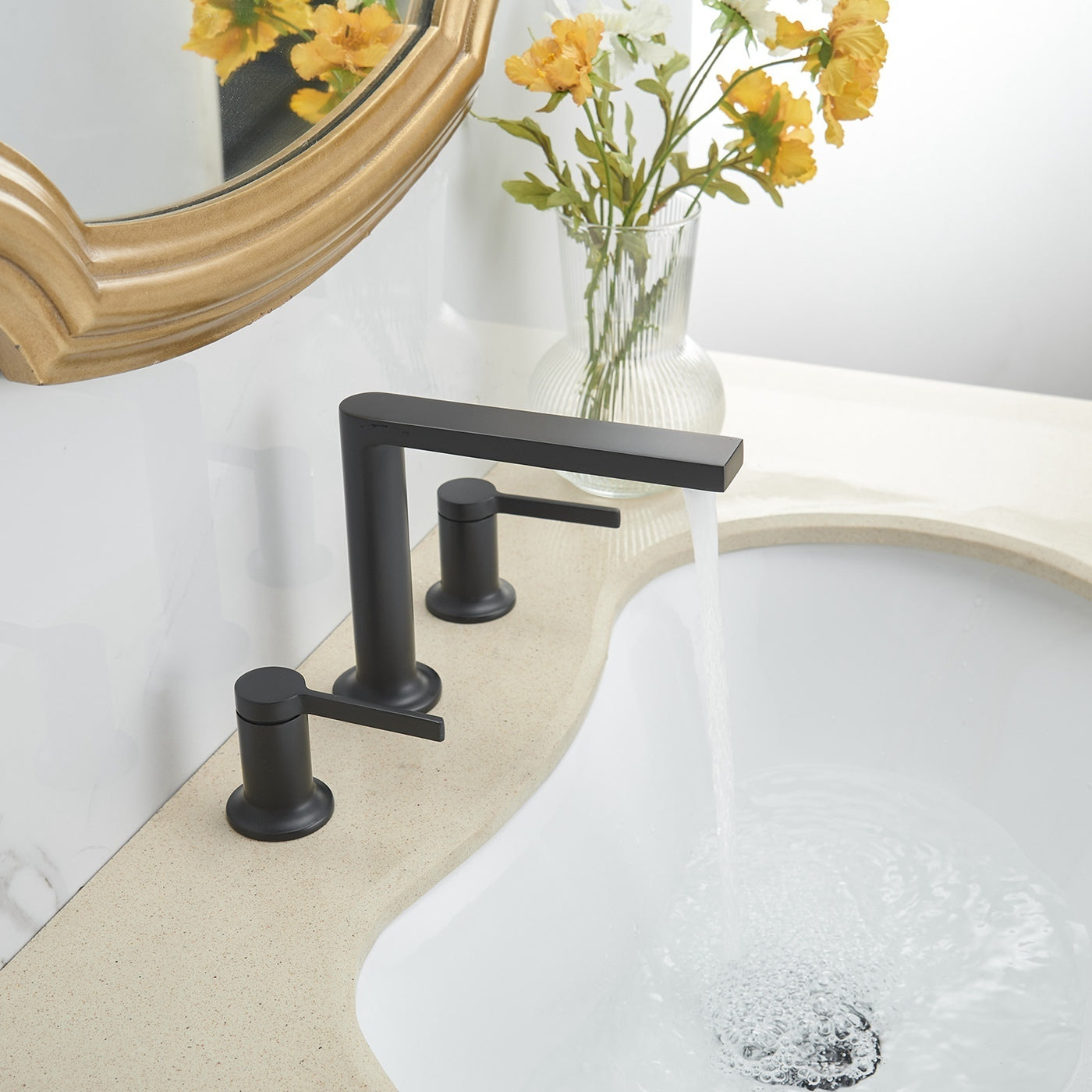 Modern 8-inch Widespread Double-Handle Bathroom Faucet in Elegant Matte Black