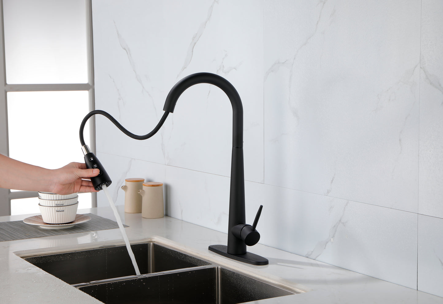 Modern Stainless Steel High Arc Kitchen Faucet with Pull Down Sprayer