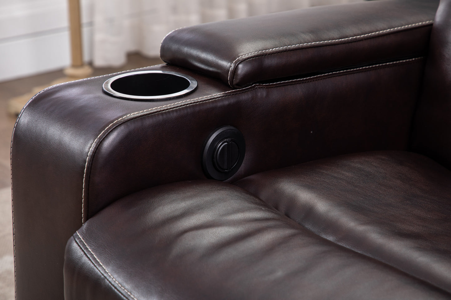 Luxurious PU Recliner with Built-In Cup Holders, Storage, and USB Port