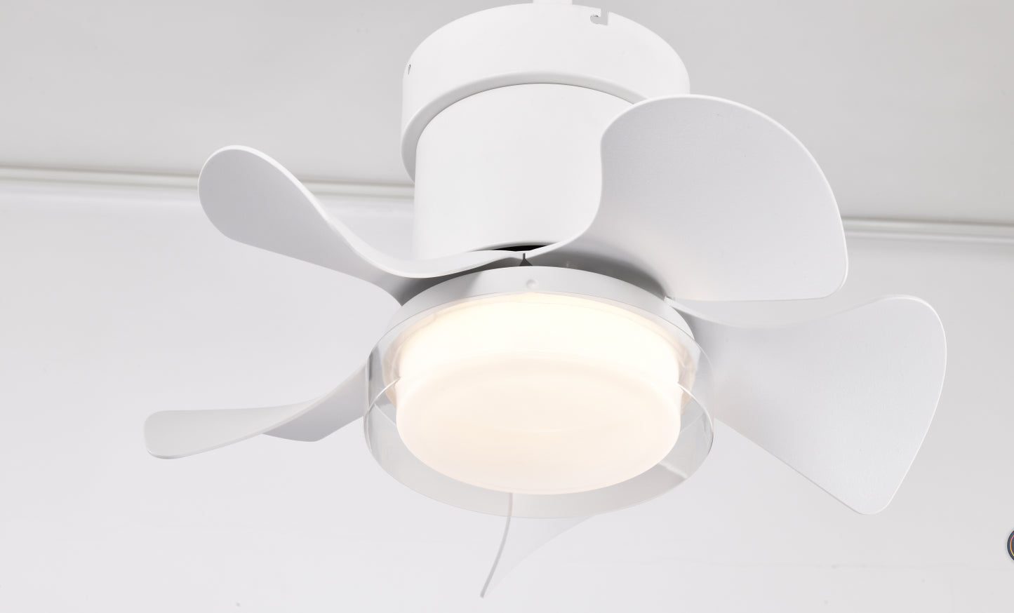 21 inch Matte White Ceiling Fan with Remote Control and DC Motor